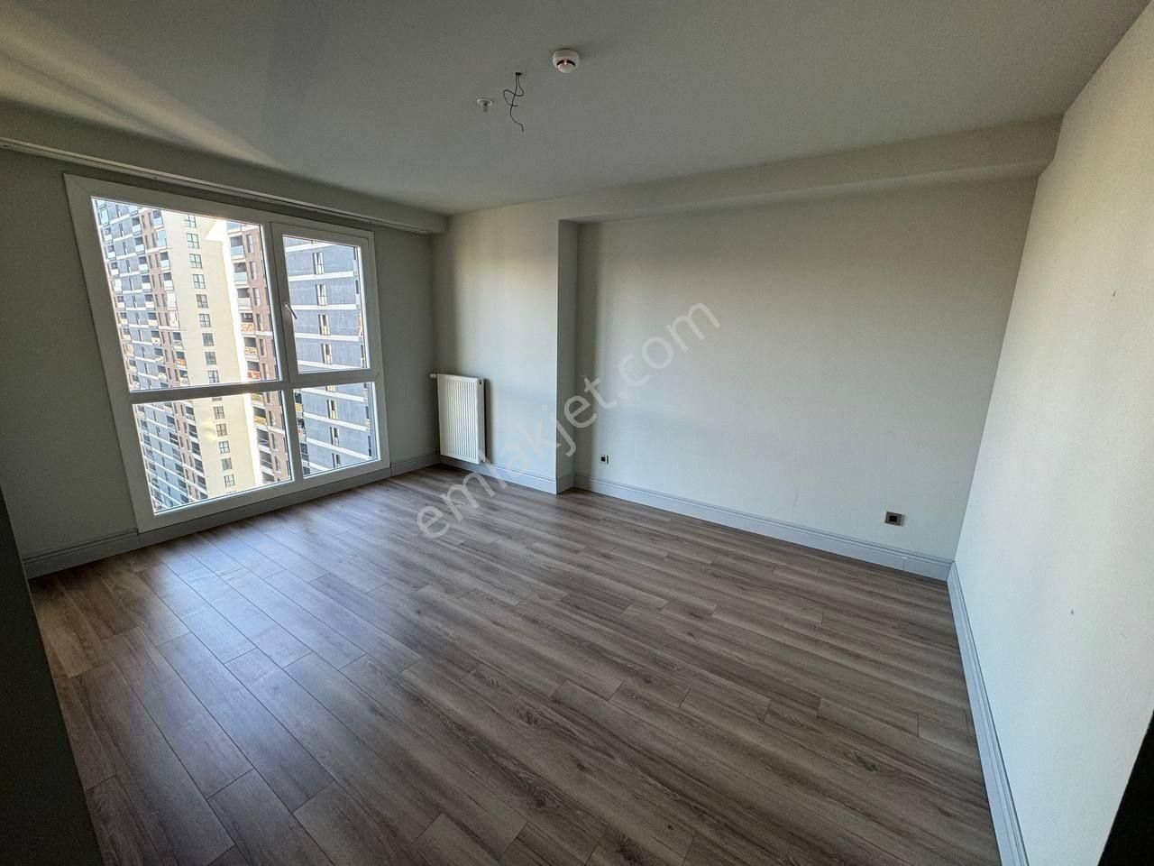 Beykent Fırst Avenue Büyük Tip 2+1 Full Deniz Manzarali - Görsel 16
