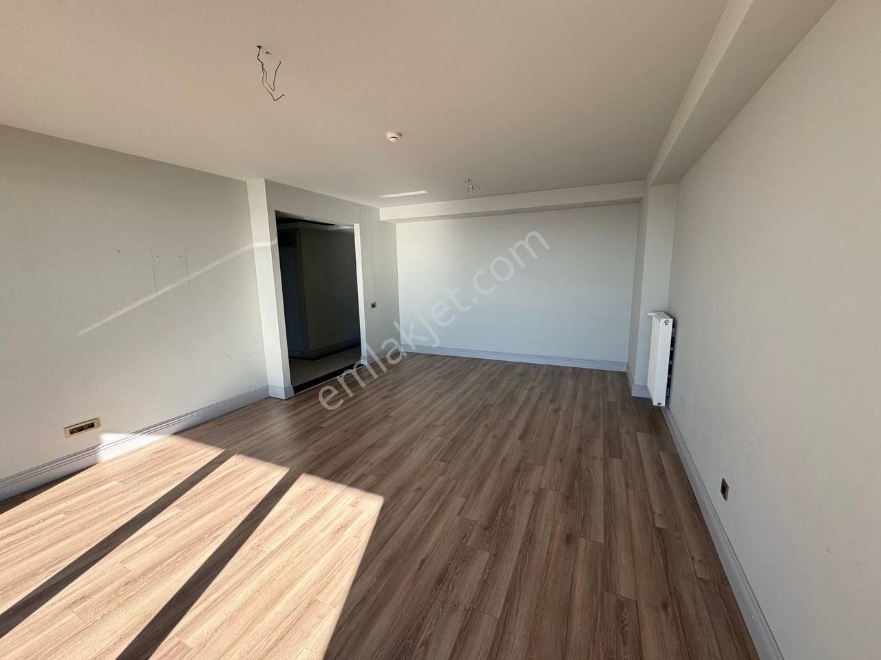 Beykent Fırst Avenue Büyük Tip 2+1 Full Deniz Manzarali - Görsel 4