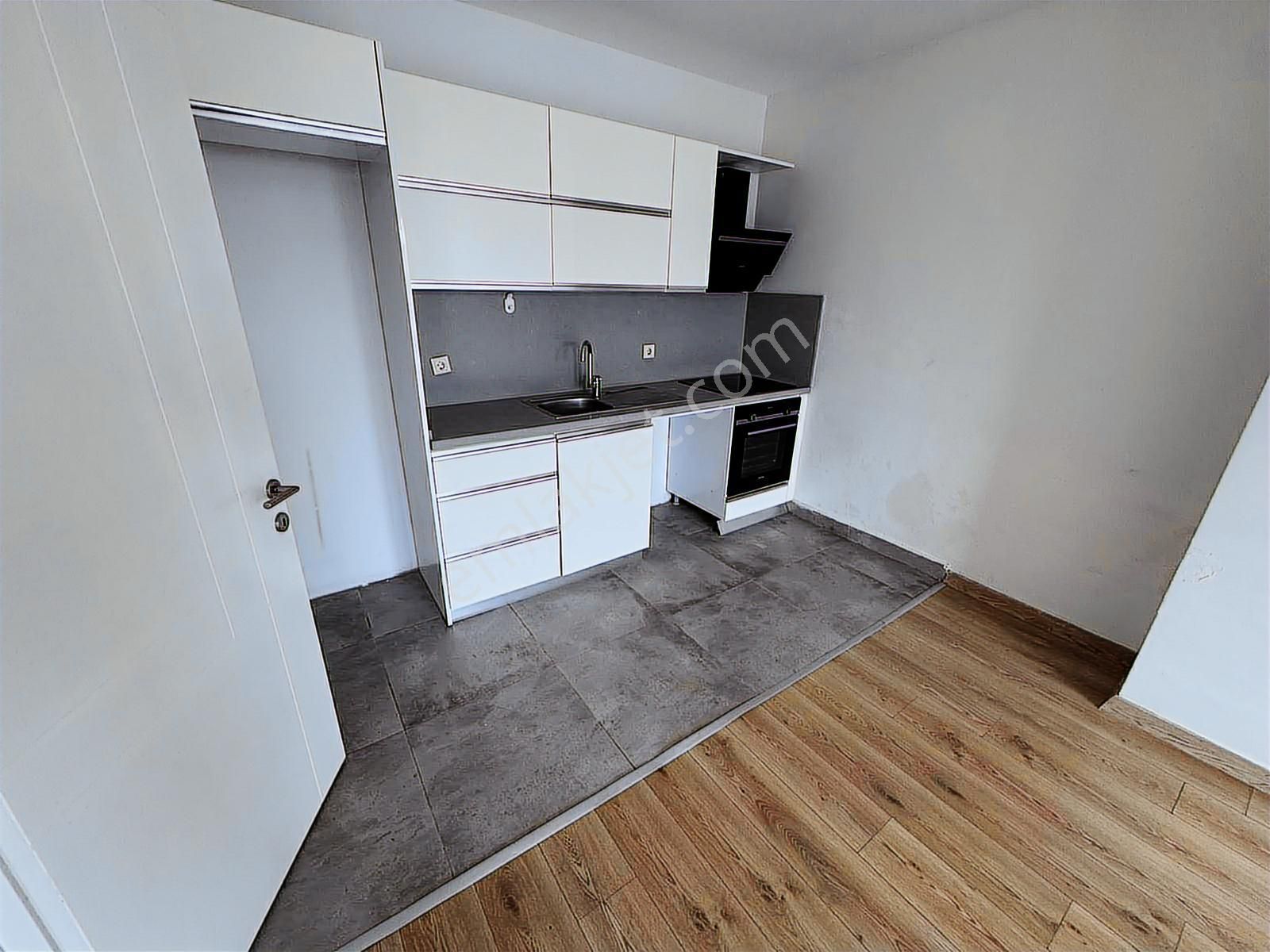 Zenar Nearport'ta Kiralık 2+1 Daire - Görsel 13