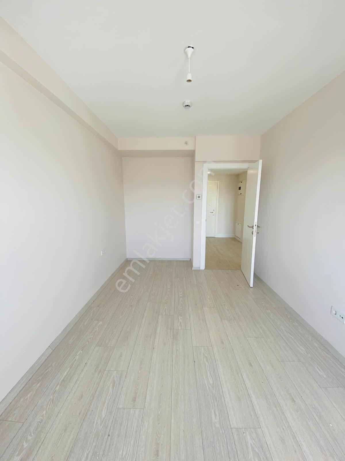 Atakent Ege Yakası 1 + 1 Karşıyaka Rezidans Kiralık Daire - Görsel 12