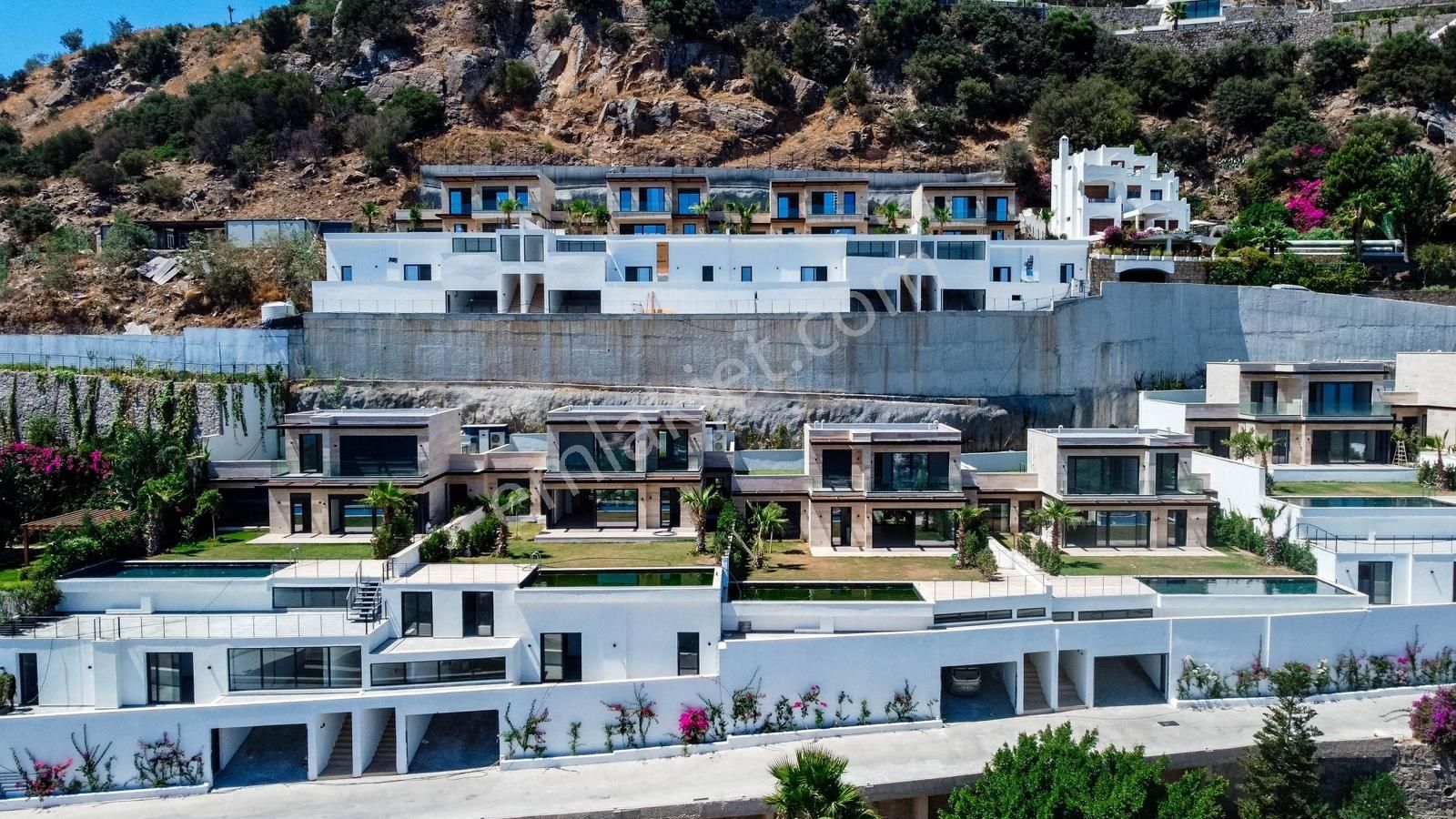 Türkbükü Hebil'de Muhteşem Manzaralı Infinity Havuzlu Villa - Görsel 2