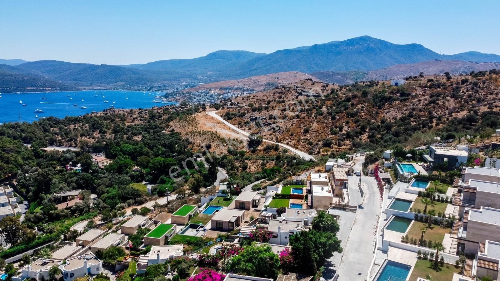 Türkbükü Hebil'de Muhteşem Manzaralı Infinity Havuzlu Villa - Görsel 7