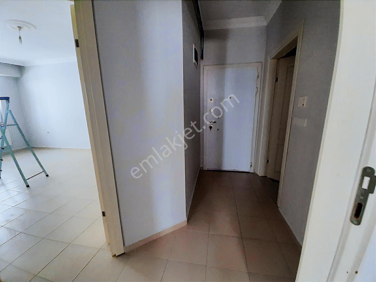 2+1 Kiralık Atatürk Caddesi Doğtaş Yakını - Görsel 6