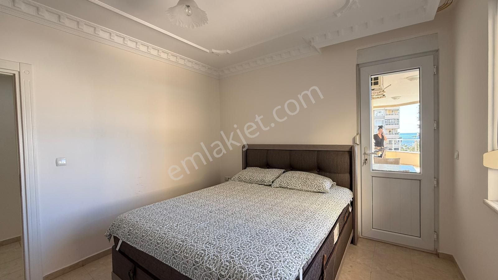 Denize Sıfır Site İçi Satılık 2+1 - Görsel 4