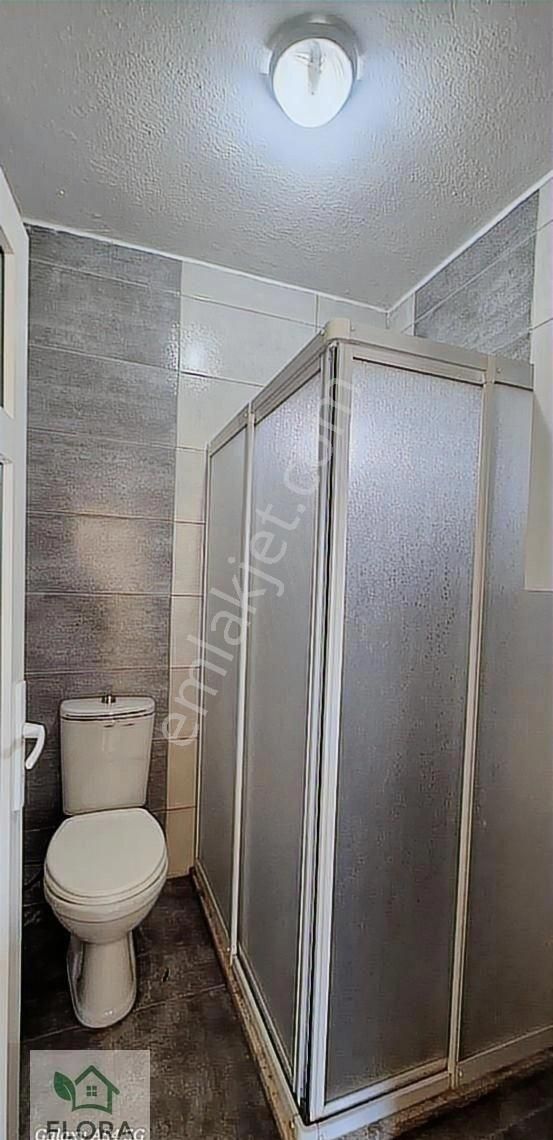 Geniş Balkonlu Kiralık Daire - Görsel 17