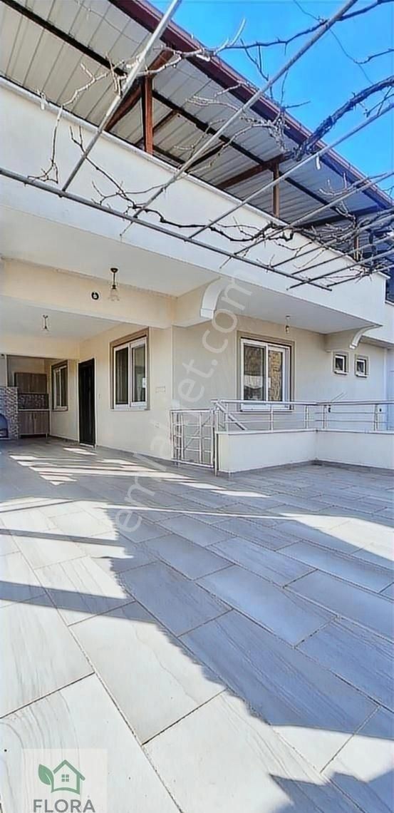 Geniş Balkonlu Kiralık Daire - Görsel 8