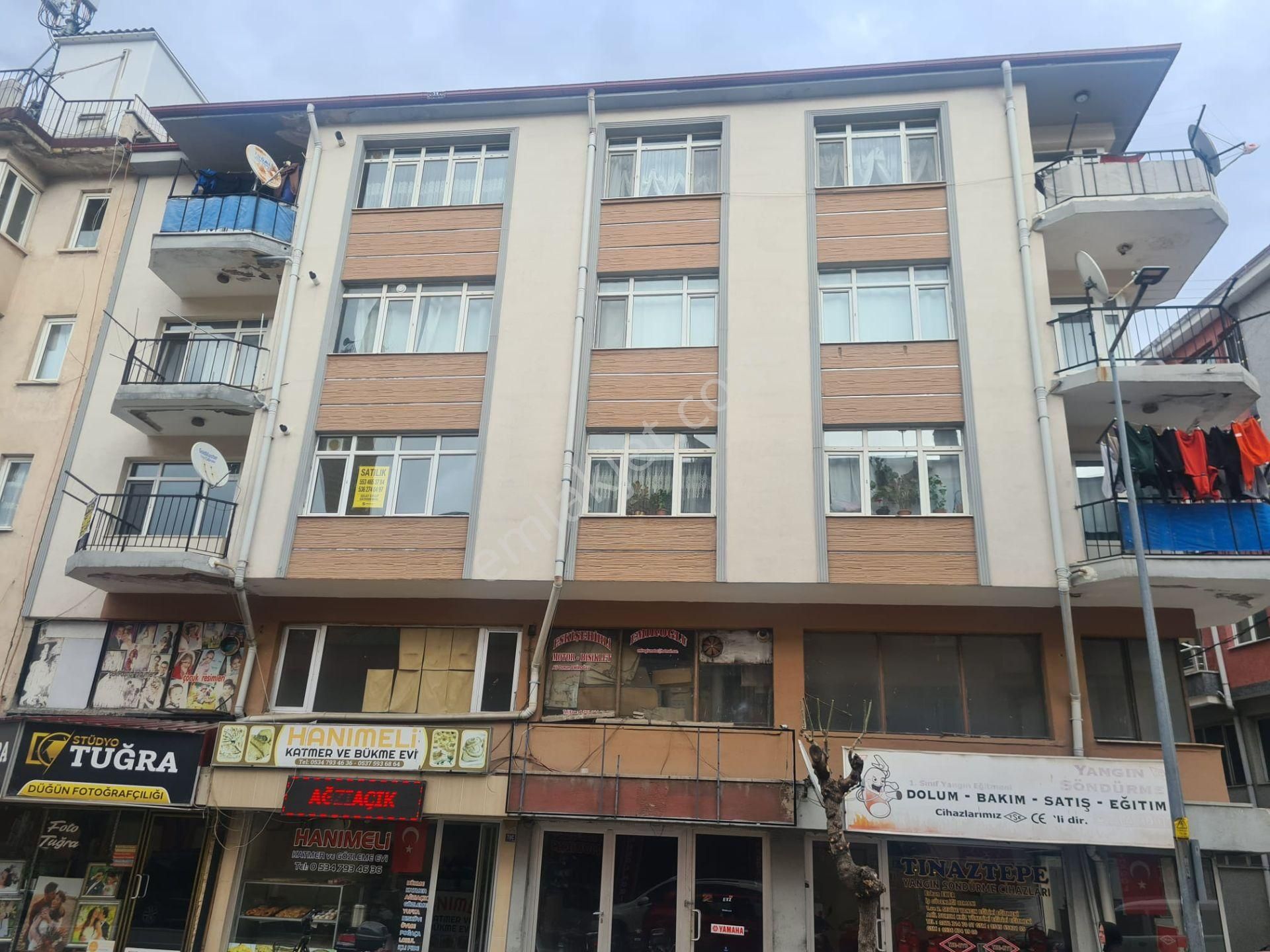 Afyon Mecidiye Mahallesi 3+1 Satılık Geniş Daire - Görsel 21