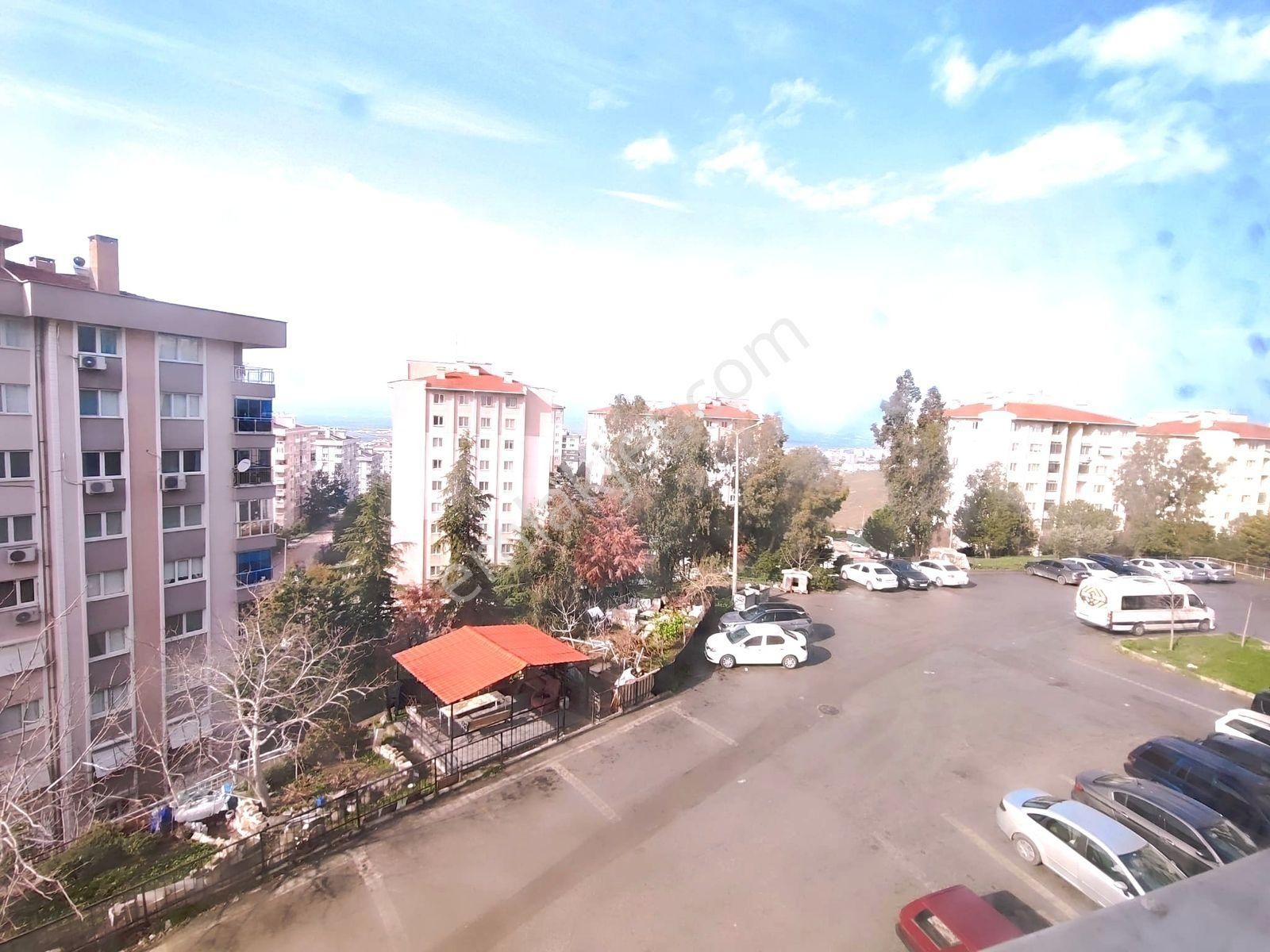 Başkut'tan Çiğli-atatürk Mah.de Kiralık 3+1 Daire - Görsel 24