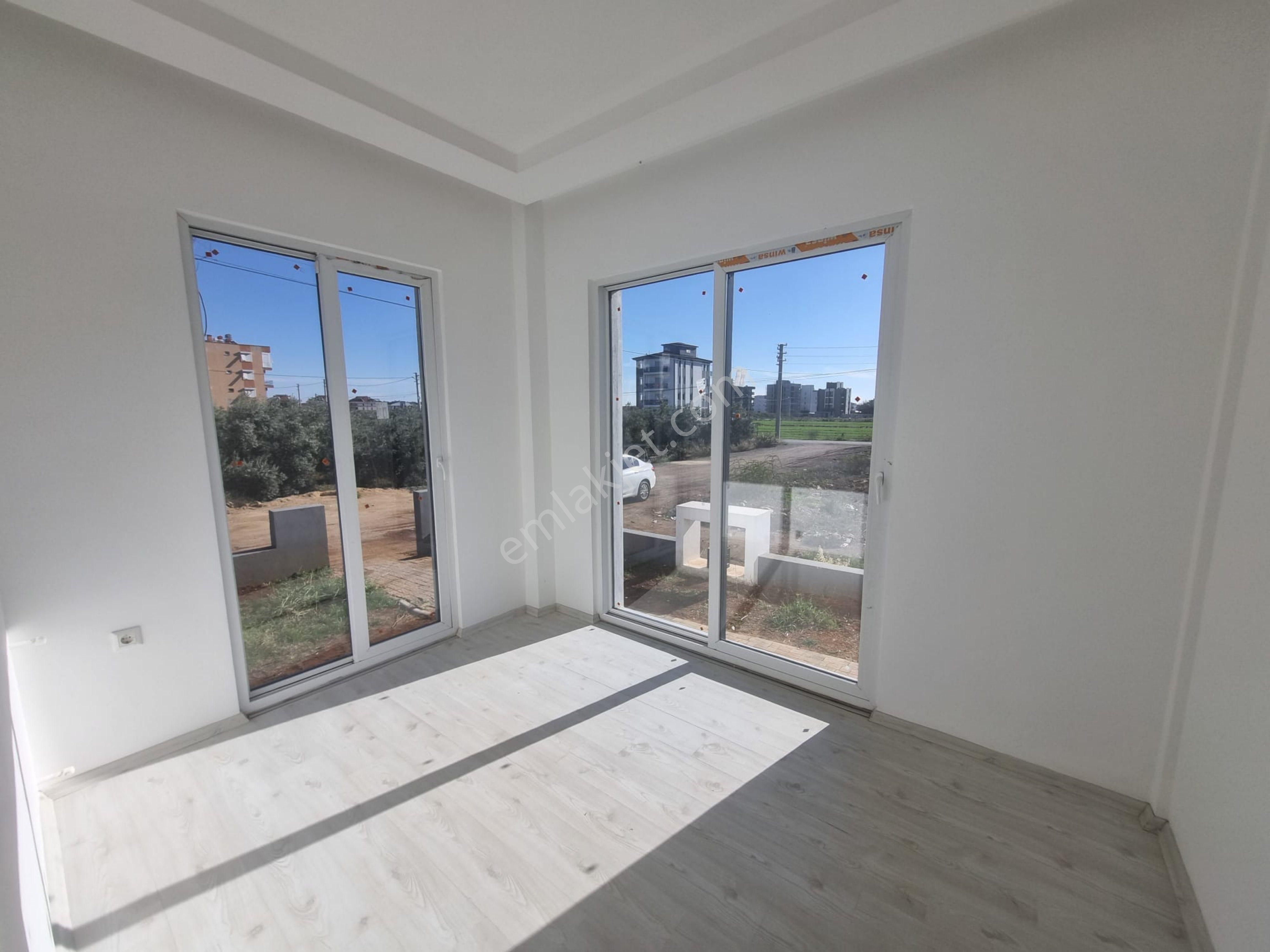 Realty World Anka’dan Havuzlu Bahçe Katı Müstakil Girişli 2+1 - Görsel 23