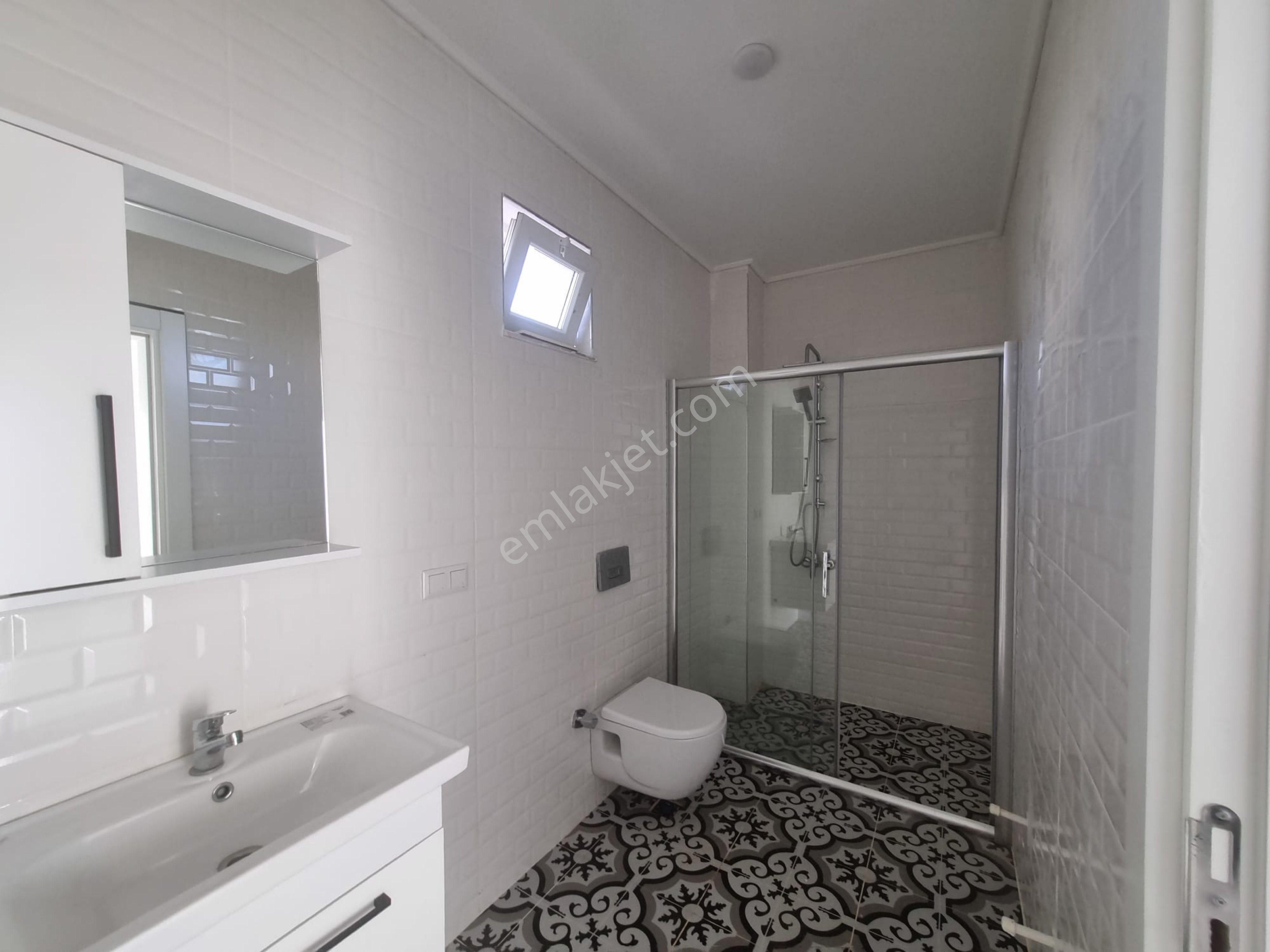 Realty World Anka’dan Havuzlu Bahçe Katı Müstakil Girişli 2+1 - Görsel 8