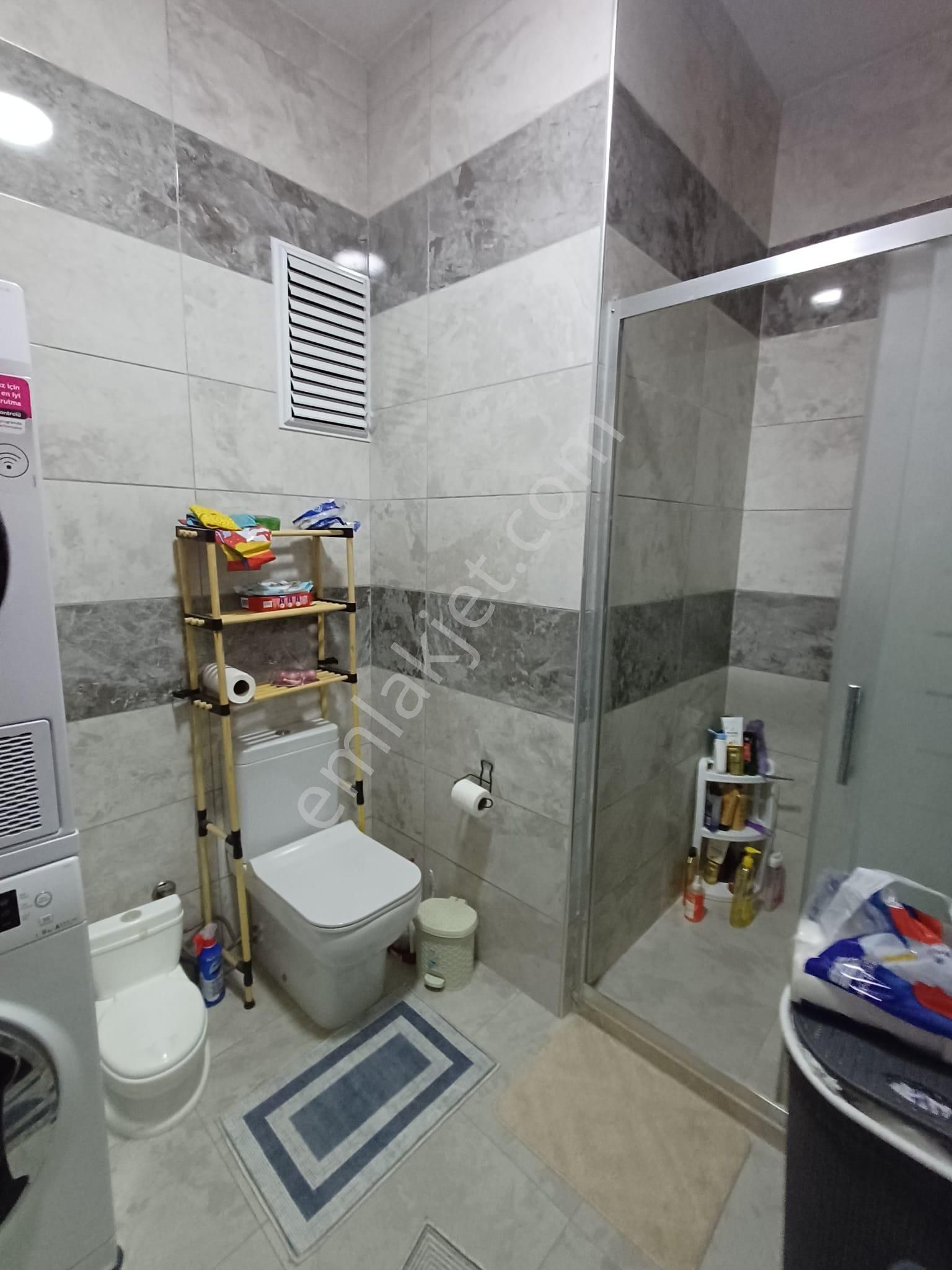 Mertcan Dan Adnan Kahveci Metroya Yürüme Balkonlu 3+1 Fırsat Kiralık - Görsel 17