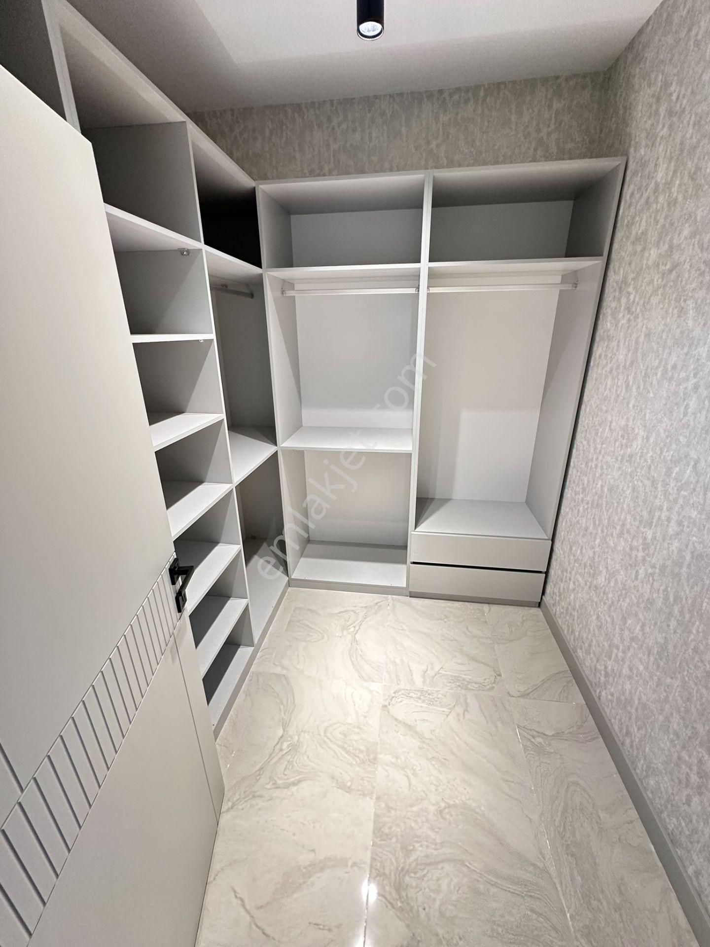 Pursaklar Mehmet Zengin Emlak'tan Otoparklı 3 Banyolu 2 Mutfaklı 3.kat Dubleks Daire - Görsel 36