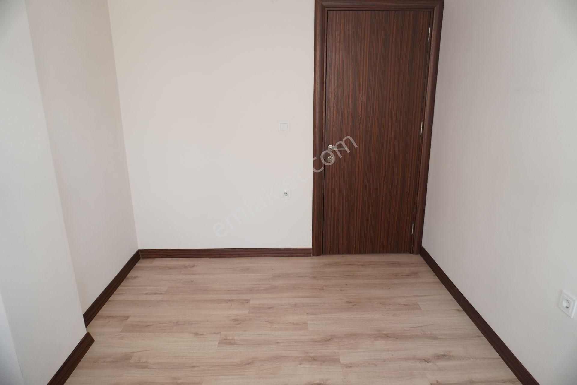 Balatçık Kiralık 1+1 Açık Mutfak Doğalgaz Kombili Çiğli Serkan - Görsel 22