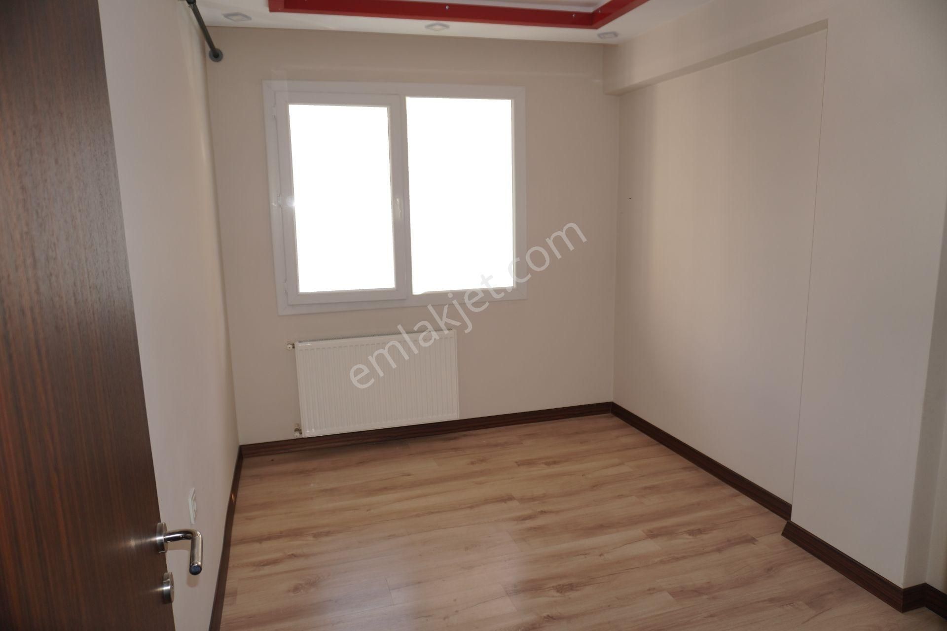 Balatçık Kiralık 1+1 Açık Mutfak Doğalgaz Kombili Çiğli Serkan - Görsel 17