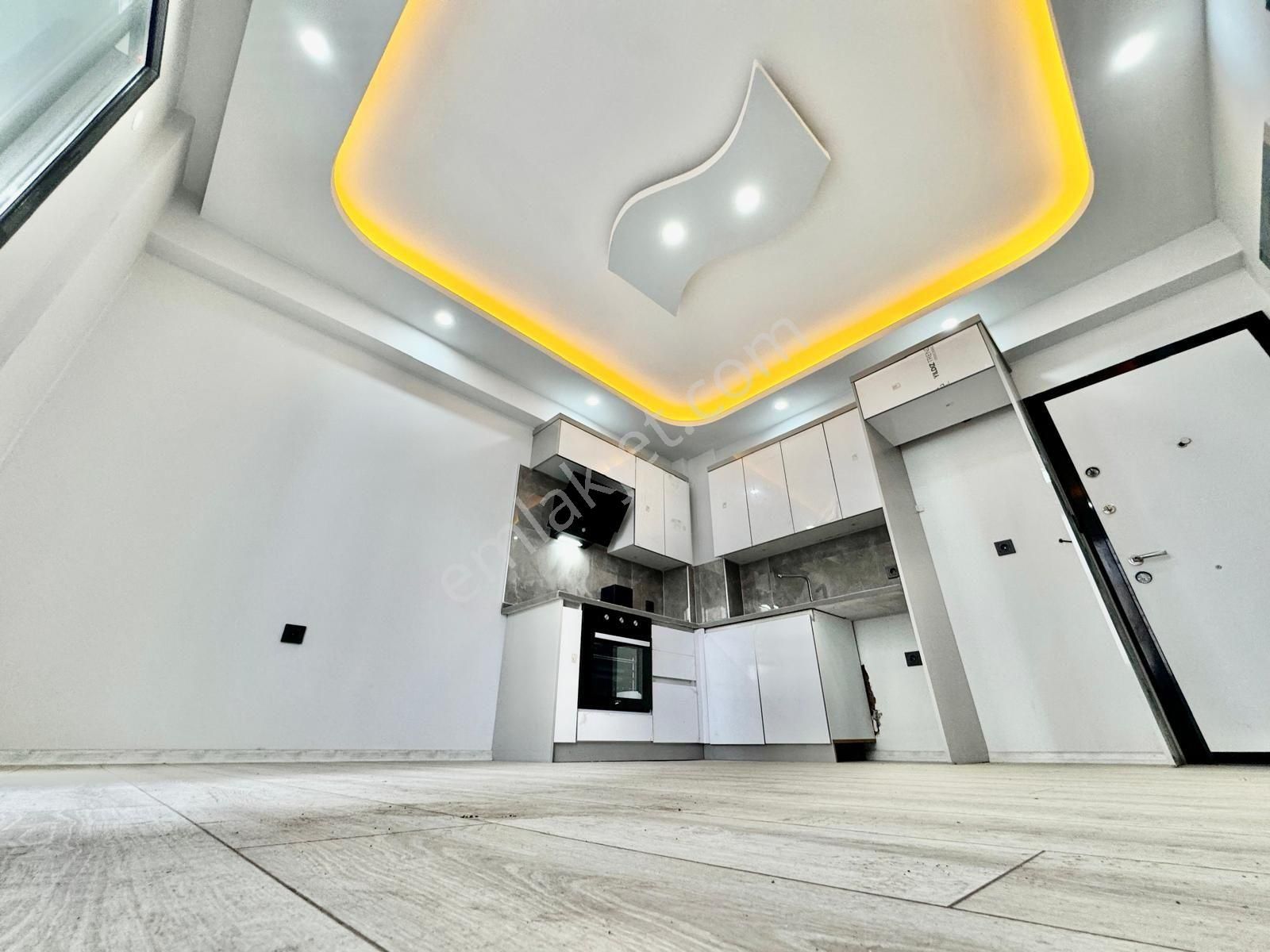 ▓zeytinli Gayrimenkul'den Emsalsiz Konum & Denize 1 Sokak 1+1 Satılık Daire - Görsel 15
