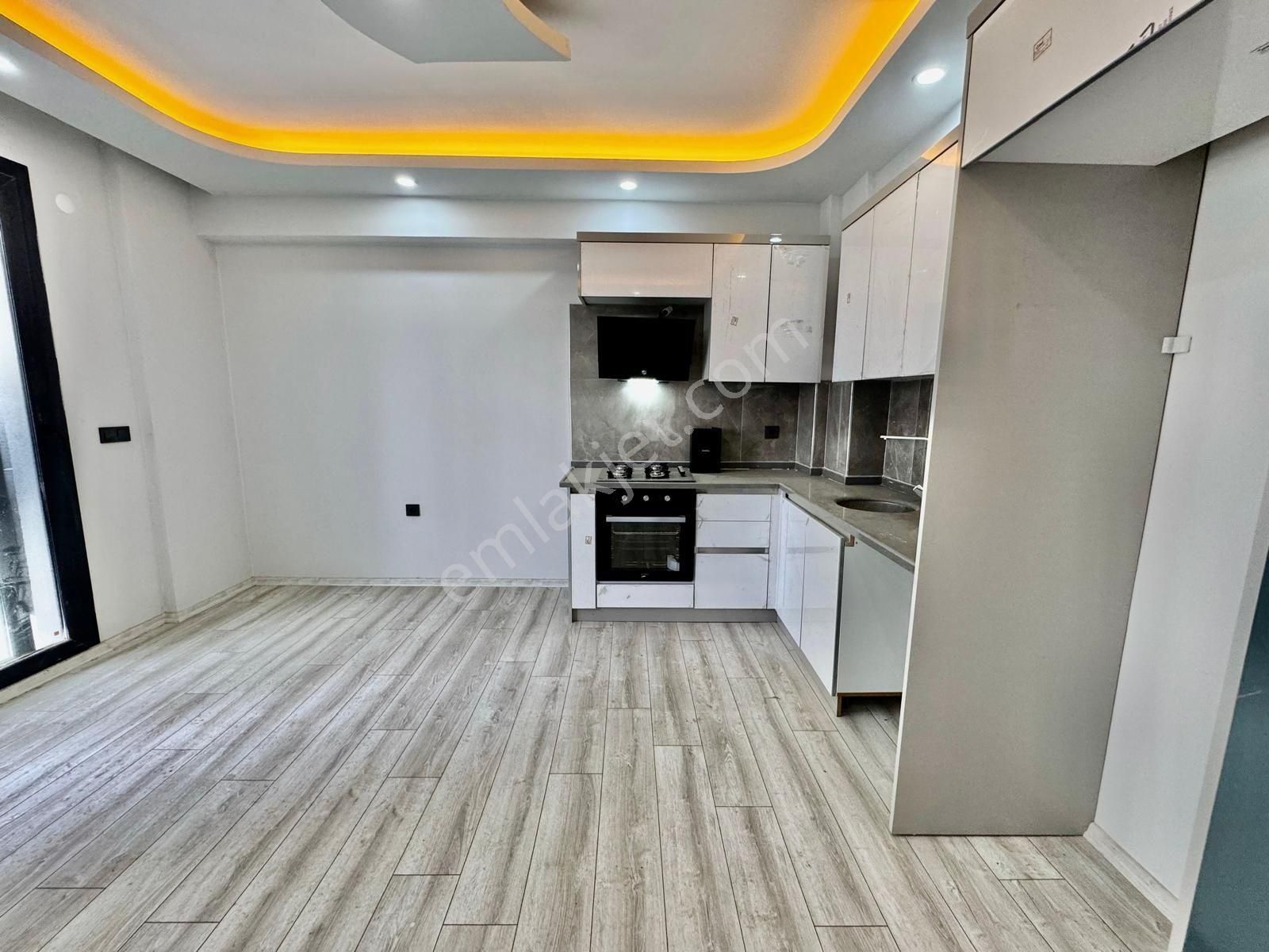 ▓zeytinli Gayrimenkul'den Emsalsiz Konum & Denize 1 Sokak 1+1 Satılık Daire - Görsel 22
