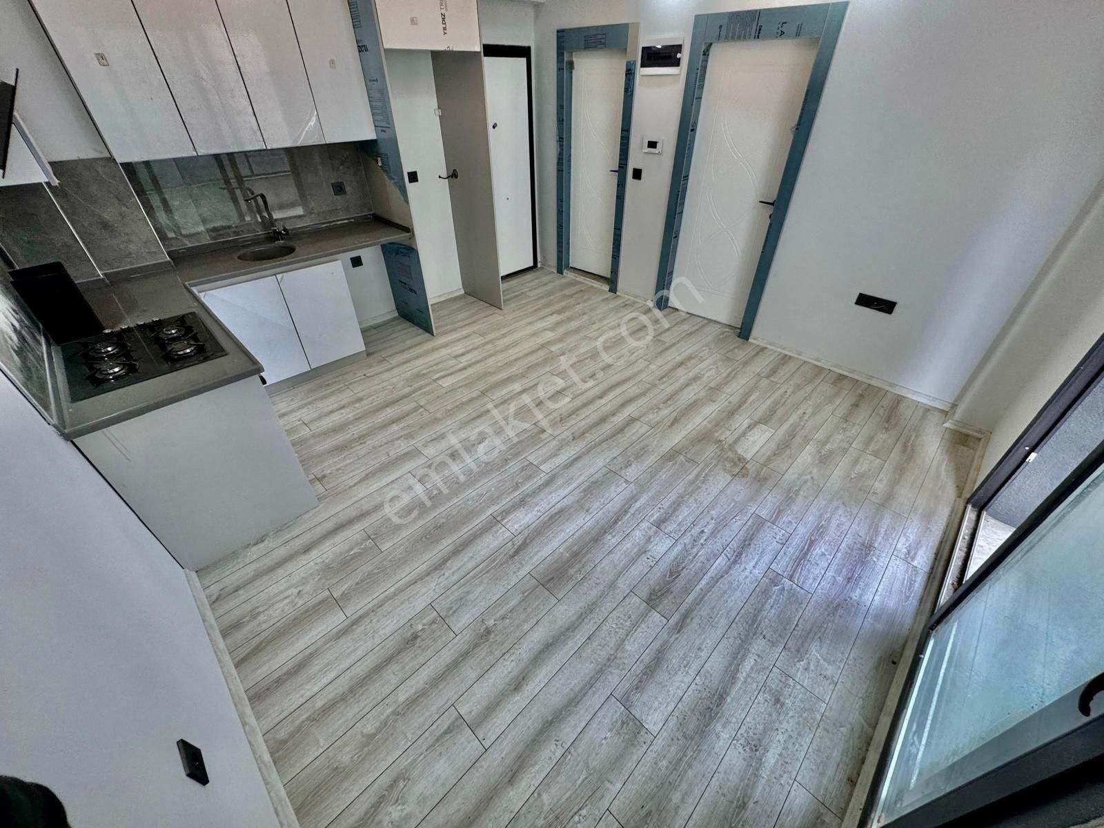 ▓zeytinli Gayrimenkul'den Emsalsiz Konum & Denize 1 Sokak 1+1 Satılık Daire - Görsel 17