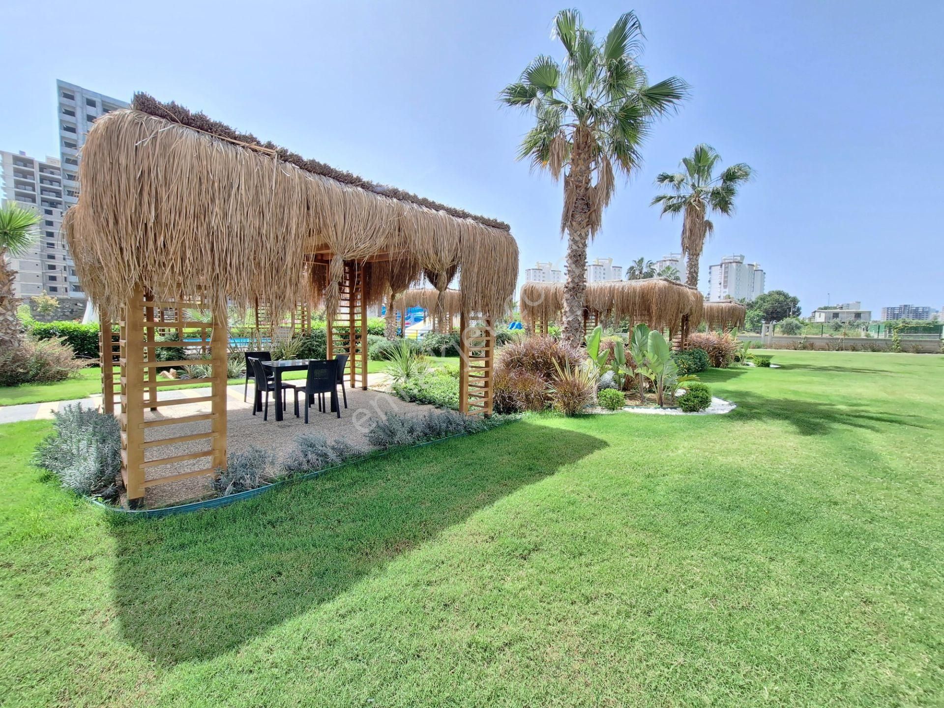 ░_*arcıty*_░den Çeşmeli'de 1+1 Ultra Lüks Site İçi+park+havuz - Görsel 15