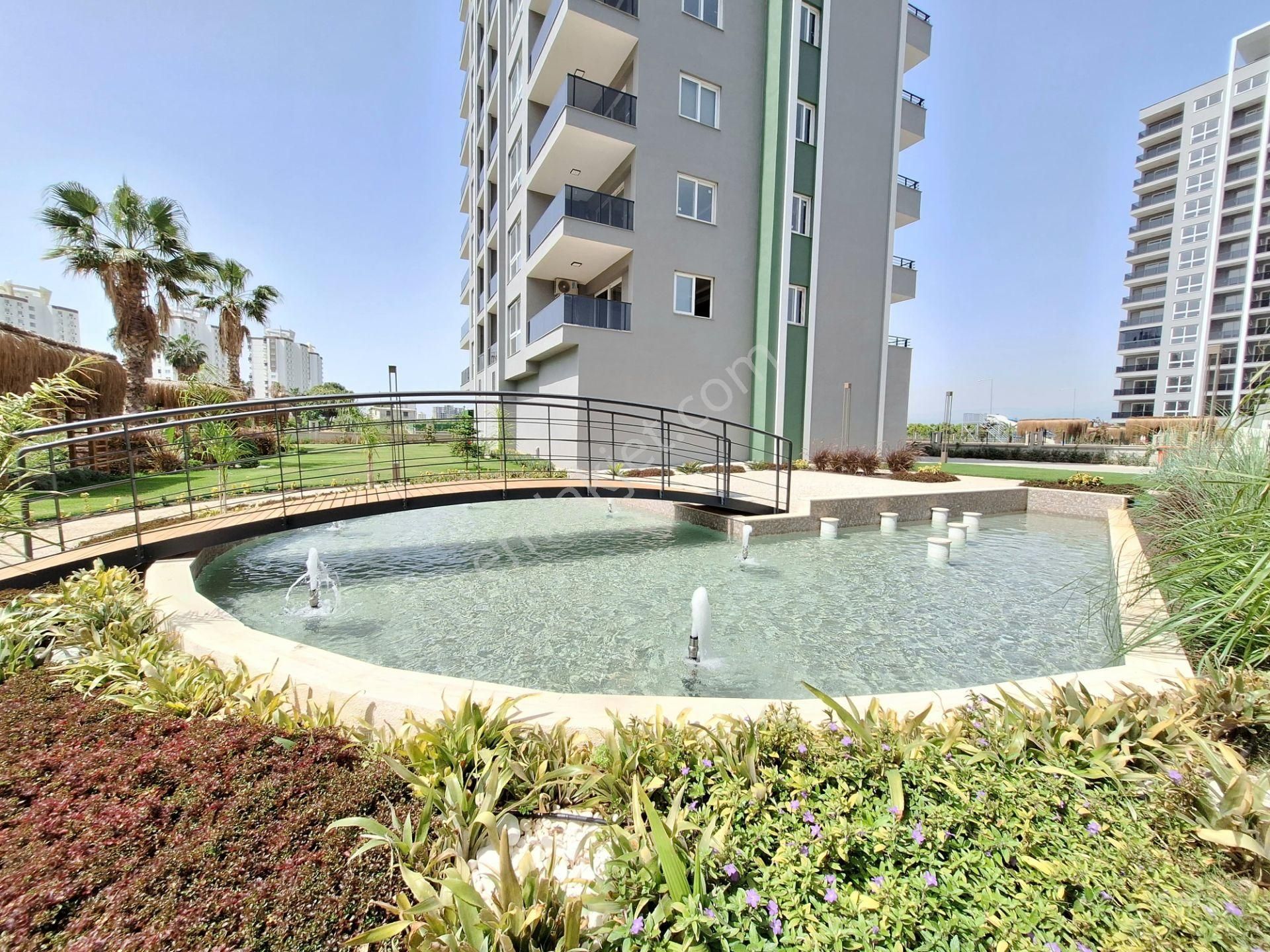 ░_*arcıty*_░den Çeşmeli'de 1+1 Ultra Lüks Site İçi+park+havuz - Görsel 22