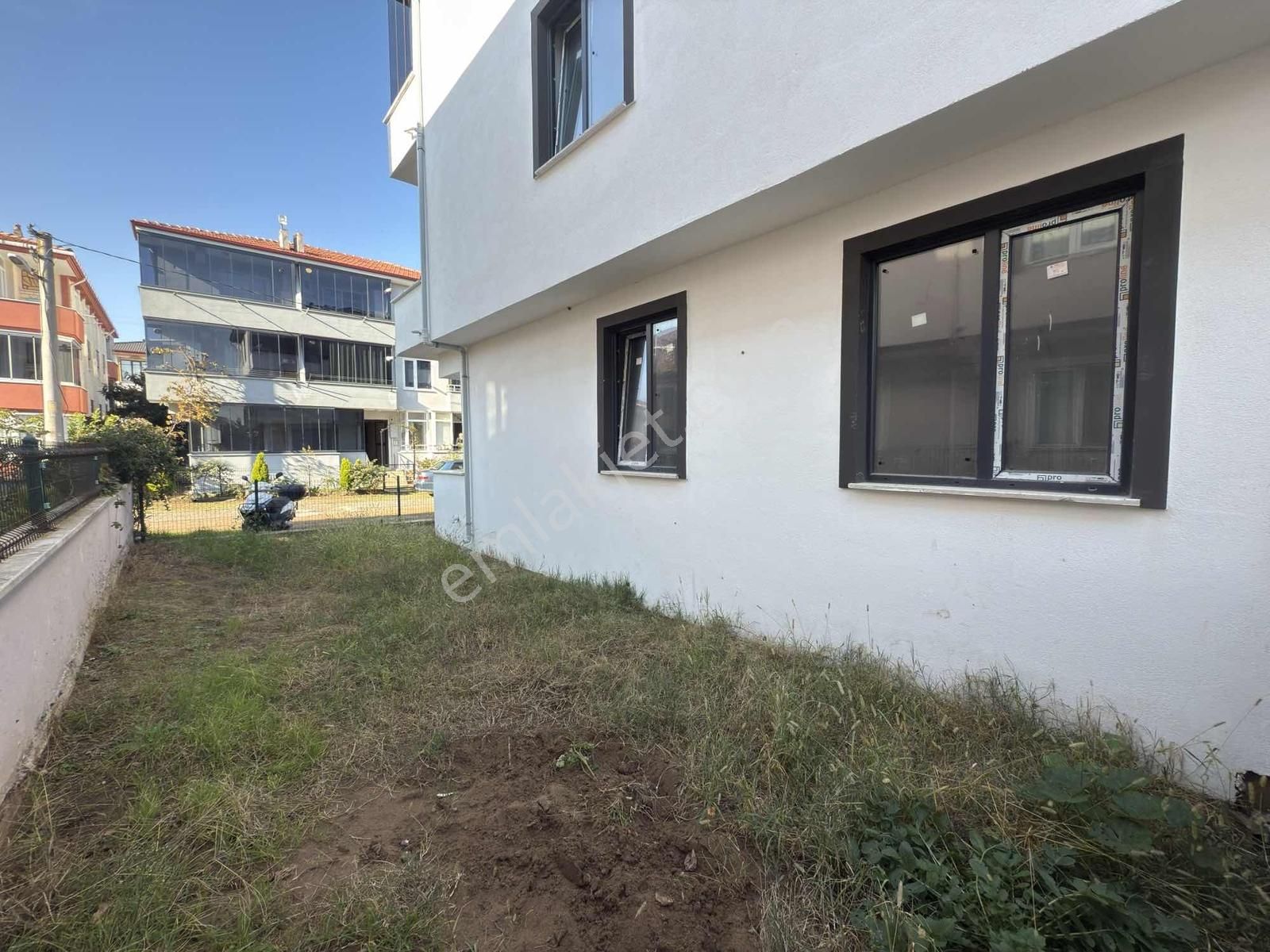Karasu Devlet Hastanesi Yani Müstakil Bahçe Sıfır 2+1 - Görsel 25