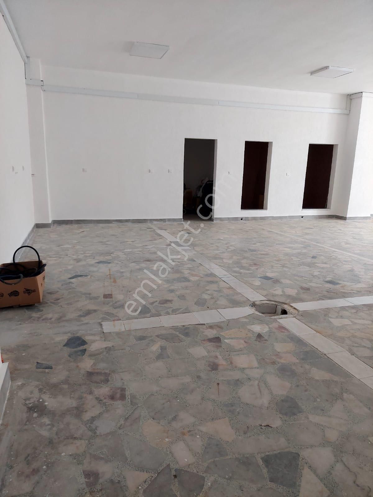 Tiyap Tan Esenyurt' Ta Zemine Basar 160 M2 İmalathane' Depo' Atölye - Görsel 2