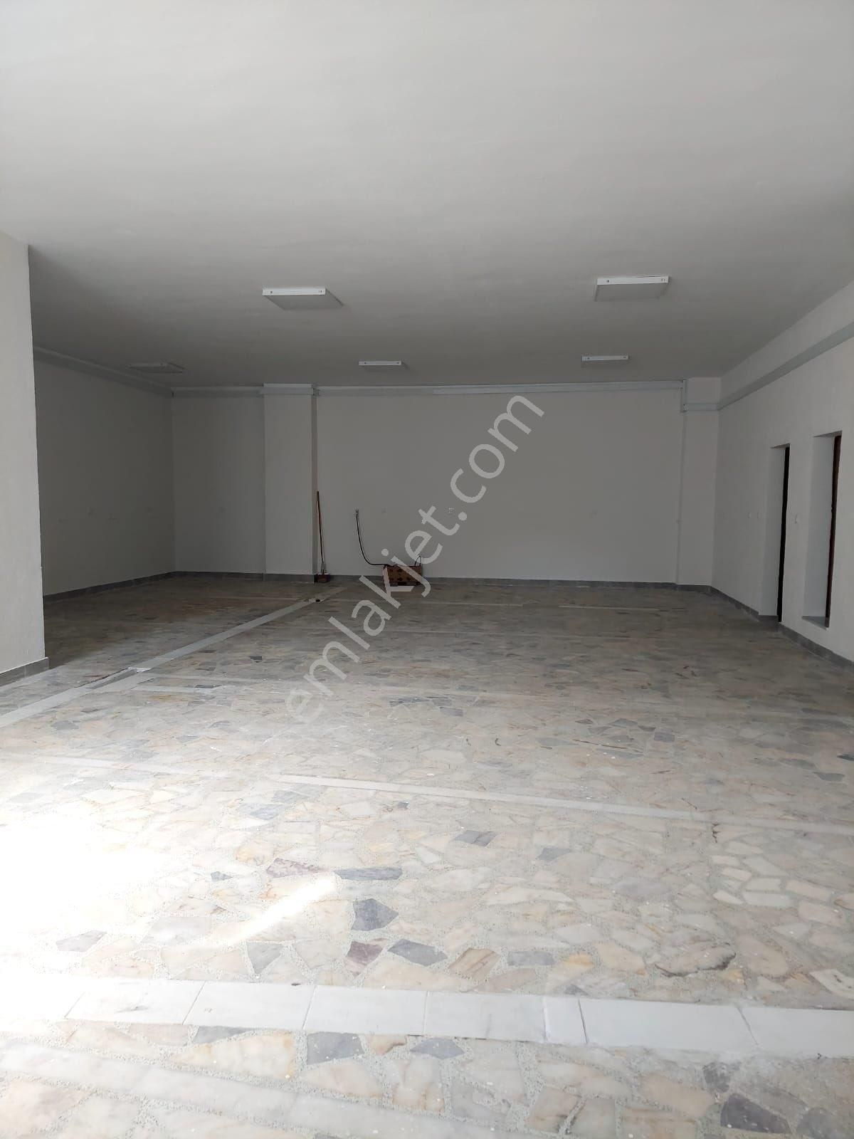 Tiyap Tan Esenyurt' Ta Zemine Basar 160 M2 İmalathane' Depo' Atölye - Görsel 4