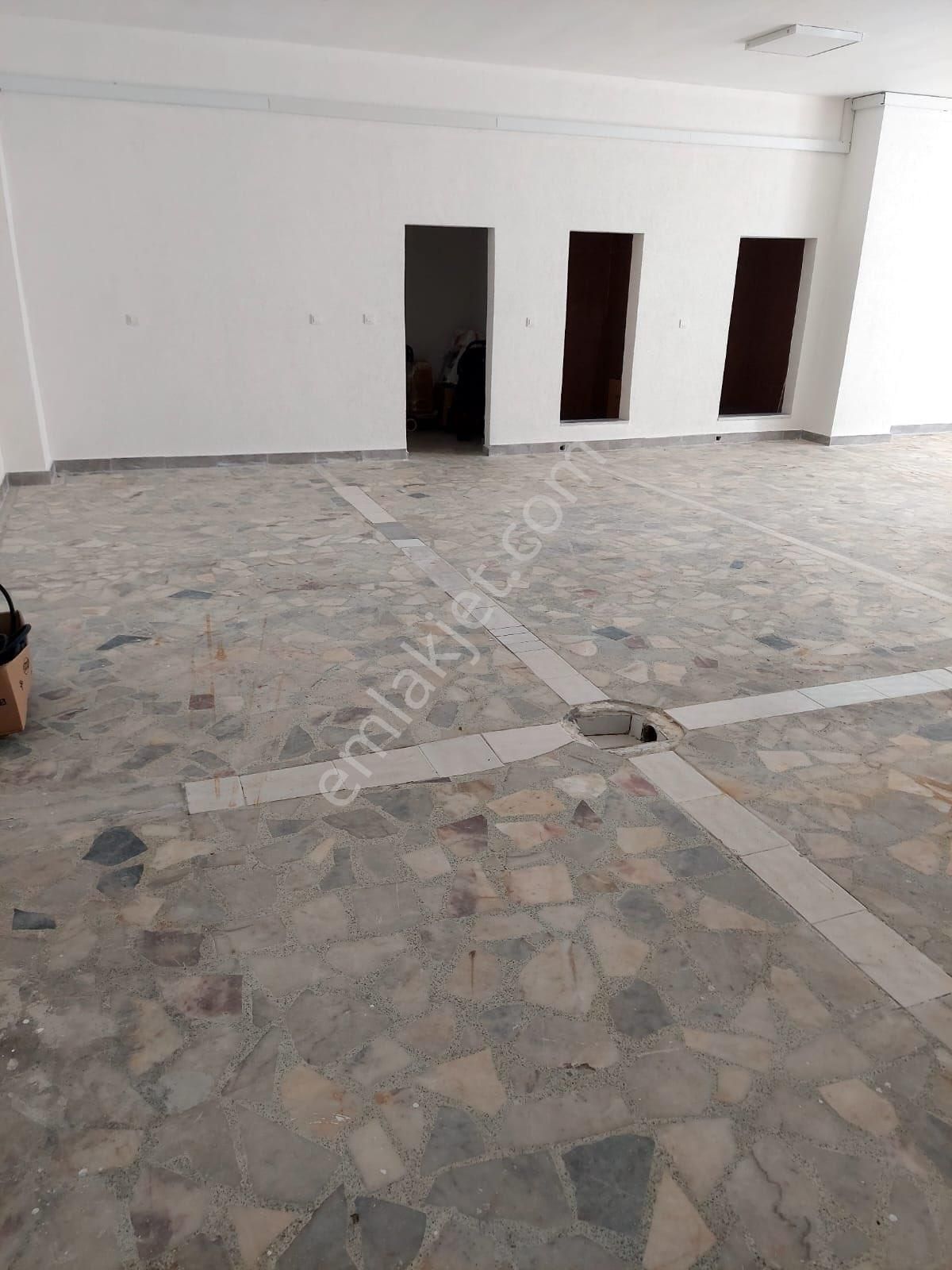 Tiyap Tan Esenyurt' Ta Zemine Basar 160 M2 İmalathane' Depo' Atölye - Görsel 7