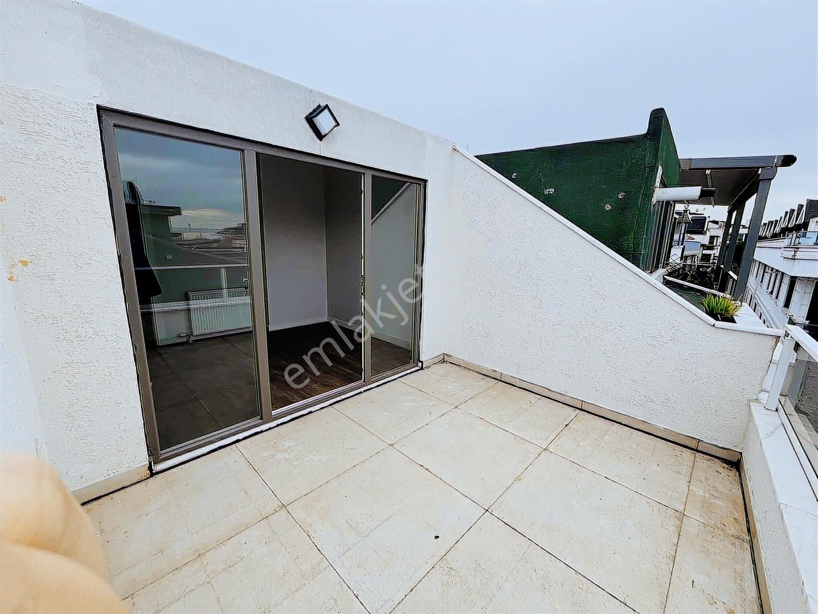 Turyap'tan İdealtepe Sahile Yakın Marmaray 3 Dk Dubleks 4+1 - Görsel 21