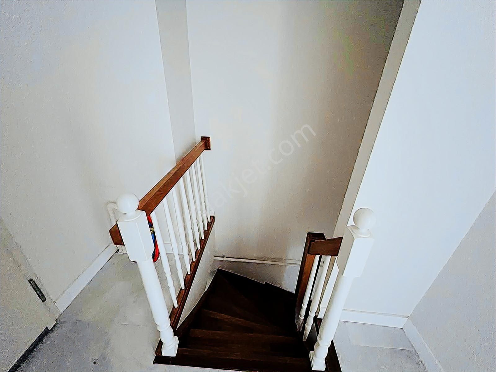 Turyap'tan İdealtepe Sahile Yakın Marmaray 3 Dk Dubleks 4+1 - Görsel 16