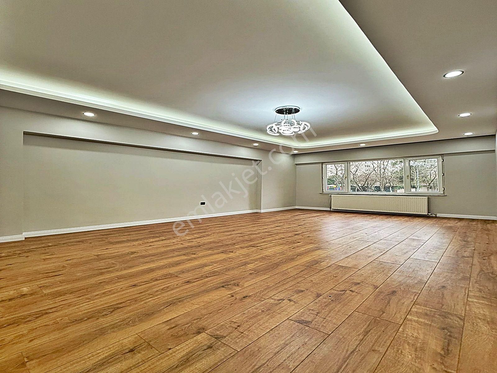 Beylikdüzü Barış Mahallesi'de Site İçinde 2+1 Ultra Lüks Daire !!! - Görsel 6