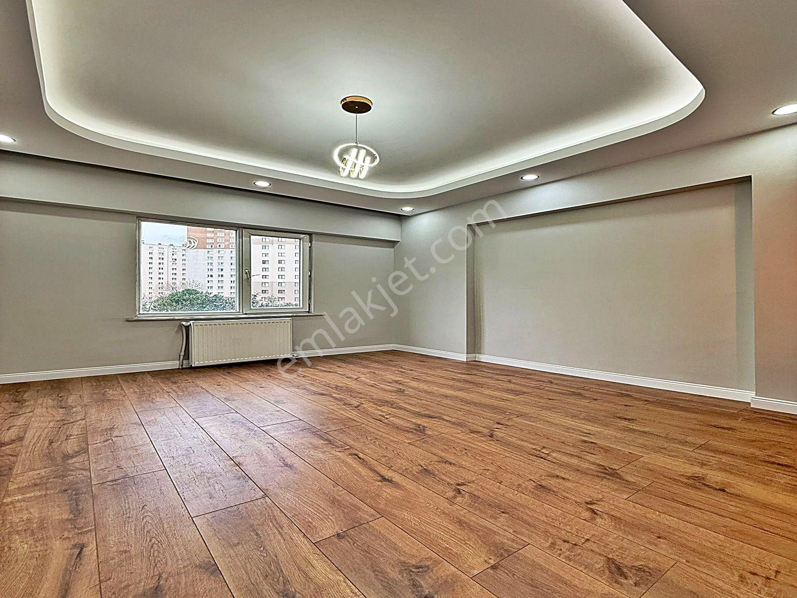 Beylikdüzü Barış Mahallesi'de Site İçinde 2+1 Ultra Lüks Daire !!! - Görsel 19