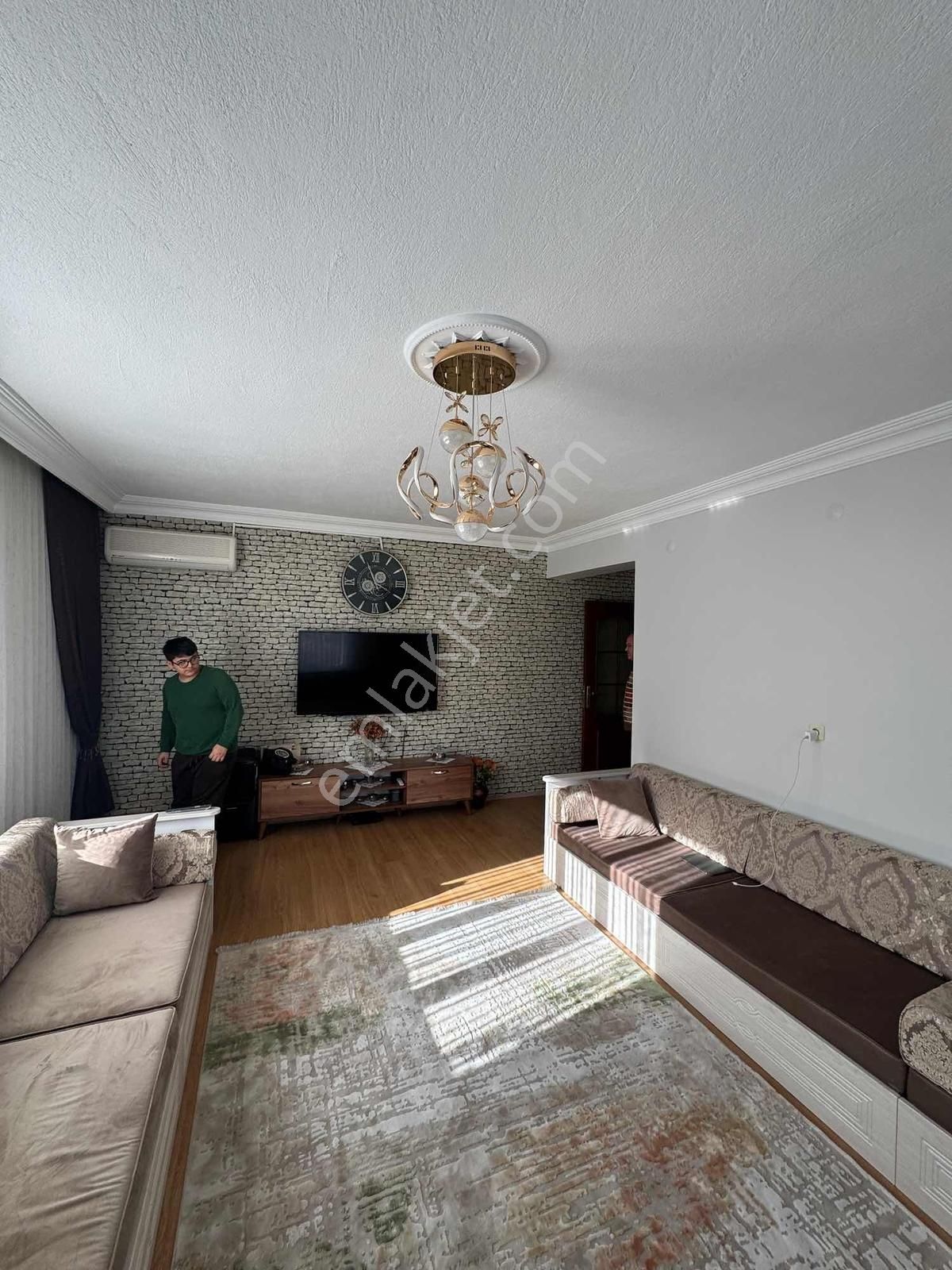 Konya Meram Uluırmak 2+1 Arakat Geniş Daire Asansörlü Bakımlı - Görsel 15