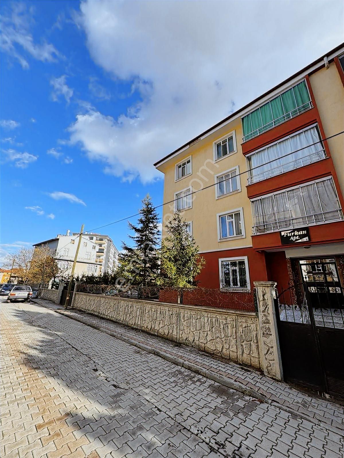 Konya Meram Uluırmak 2+1 Arakat Geniş Daire Asansörlü Bakımlı - Görsel 23