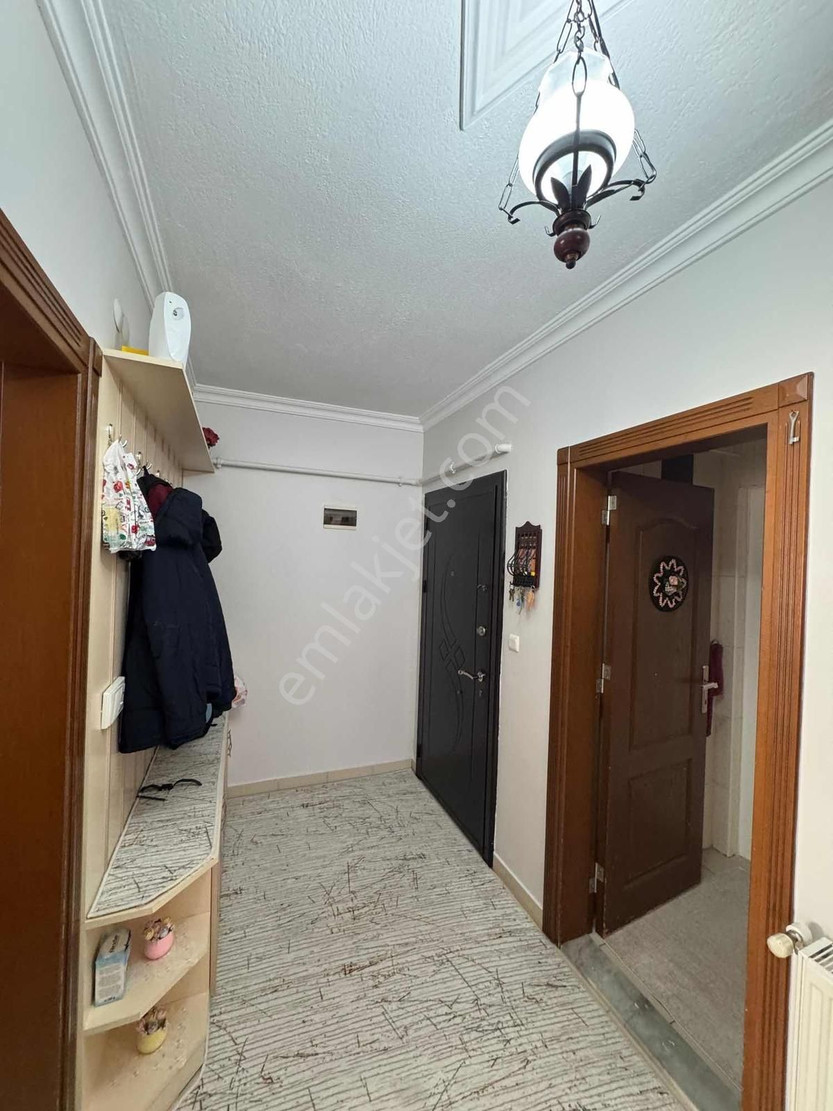 Konya Meram Uluırmak 2+1 Arakat Geniş Daire Asansörlü Bakımlı - Görsel 10