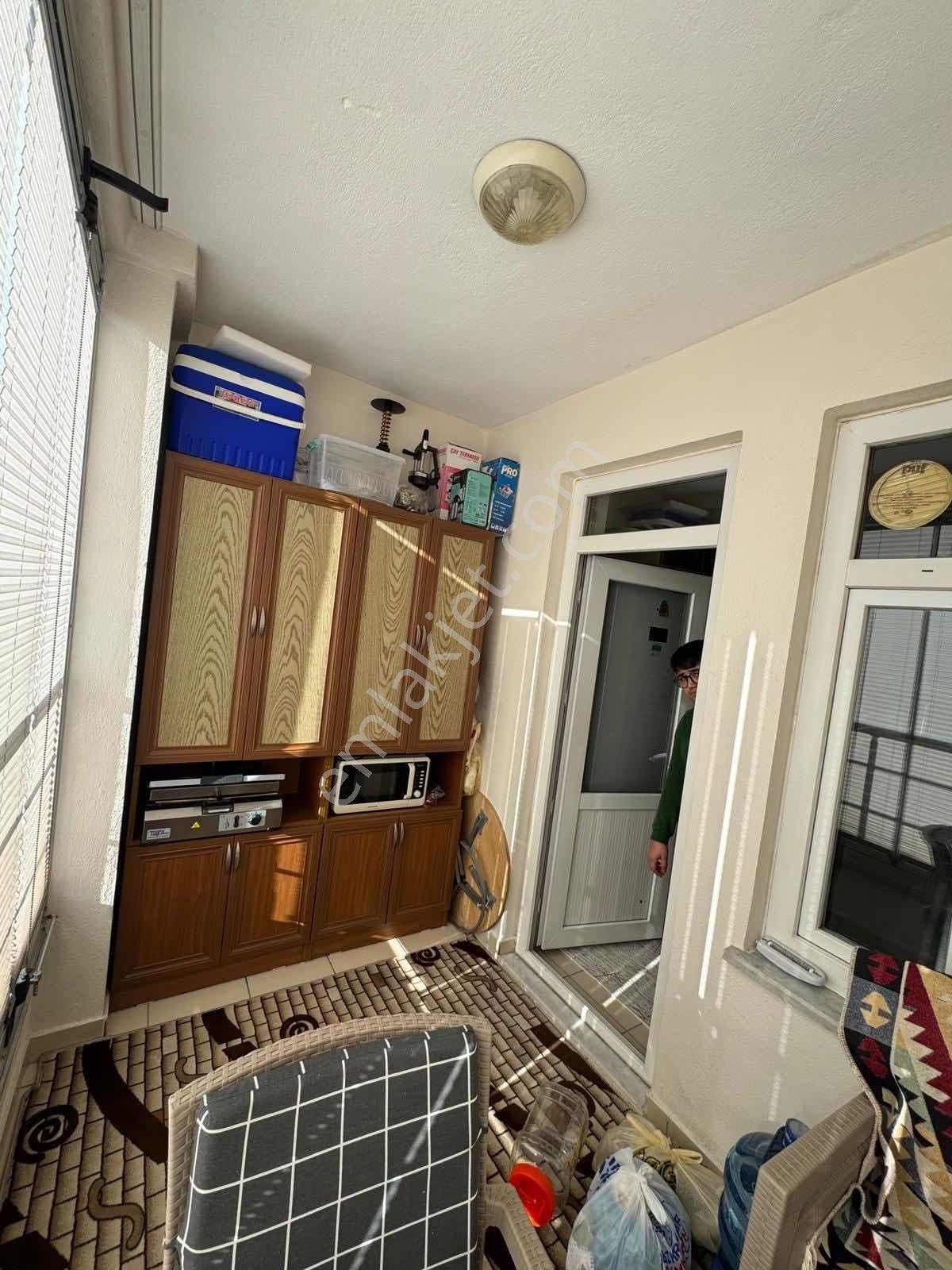 Konya Meram Uluırmak 2+1 Arakat Geniş Daire Asansörlü Bakımlı - Görsel 19