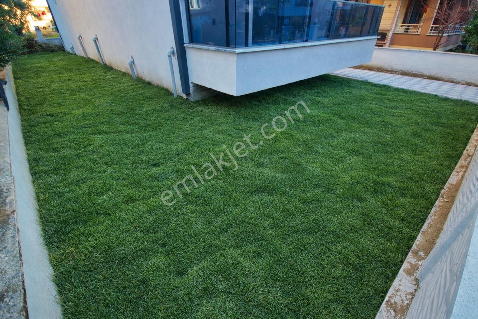 🛑🛑aktif'ten Akçay Merkezde Satılık Ayrı Mutfaklı Denize Yakın Sıfır Harika 1+1 Daire - Görsel 2