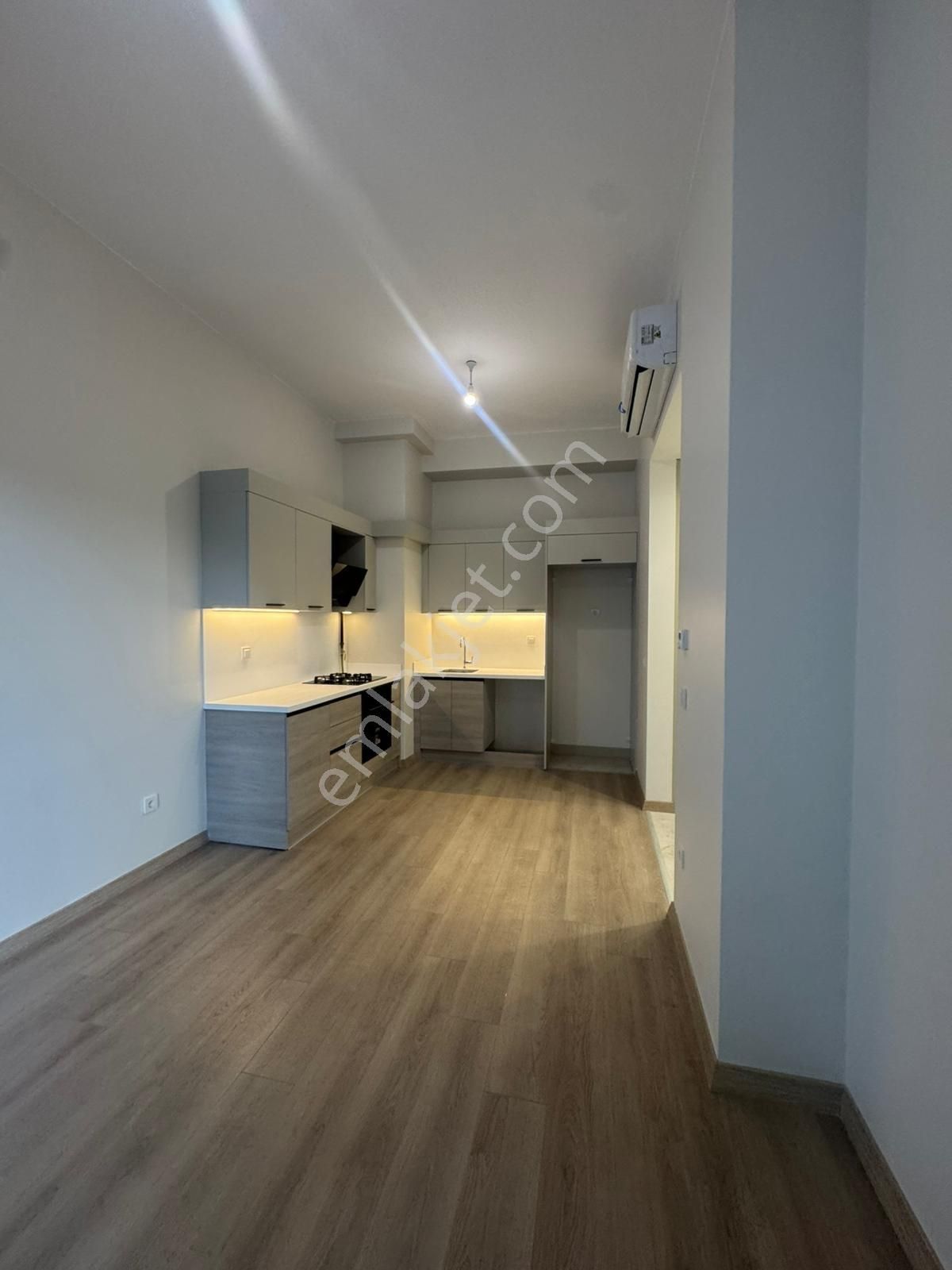 Fuzul Avrasya 2 Sitesinde Satılık Oturuma Hazır 1+1 Sıfır Daire - Görsel 19