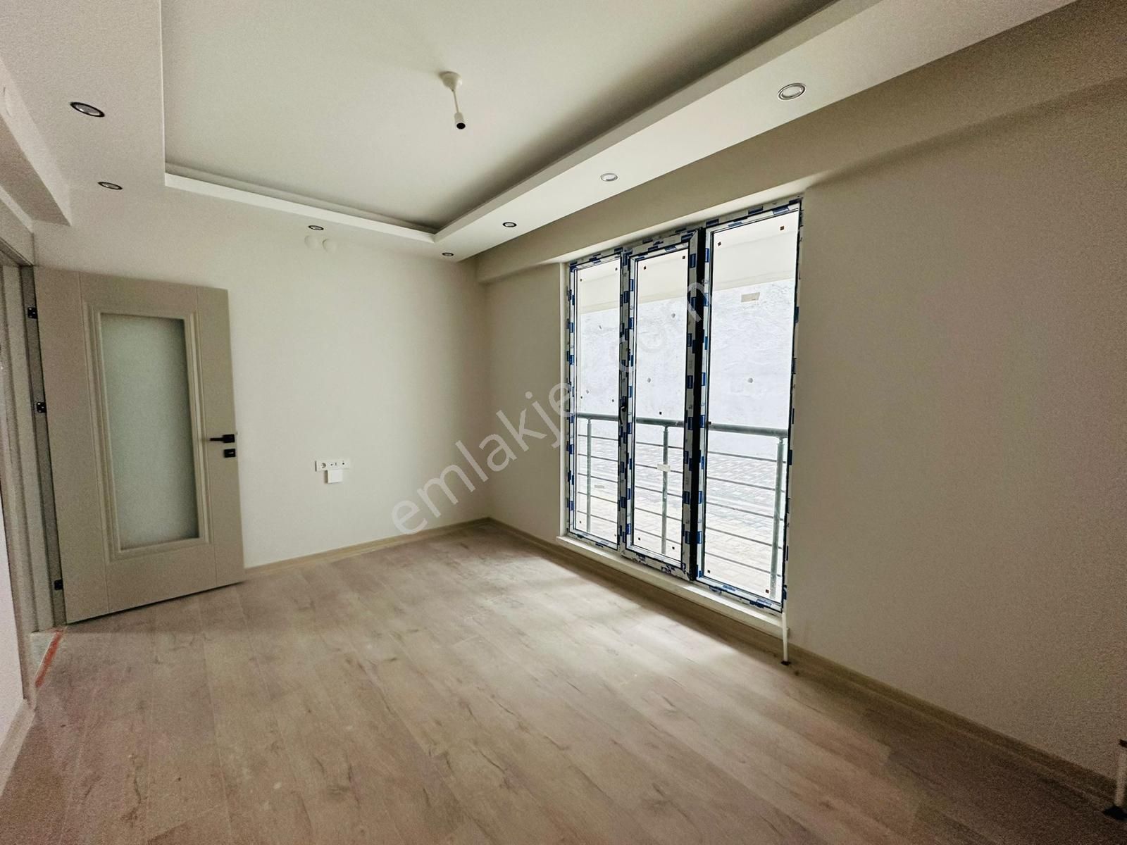 Karapürçek'te Full Yapılı 2+1 Satılık Sıfır Daire !! - Görsel 8