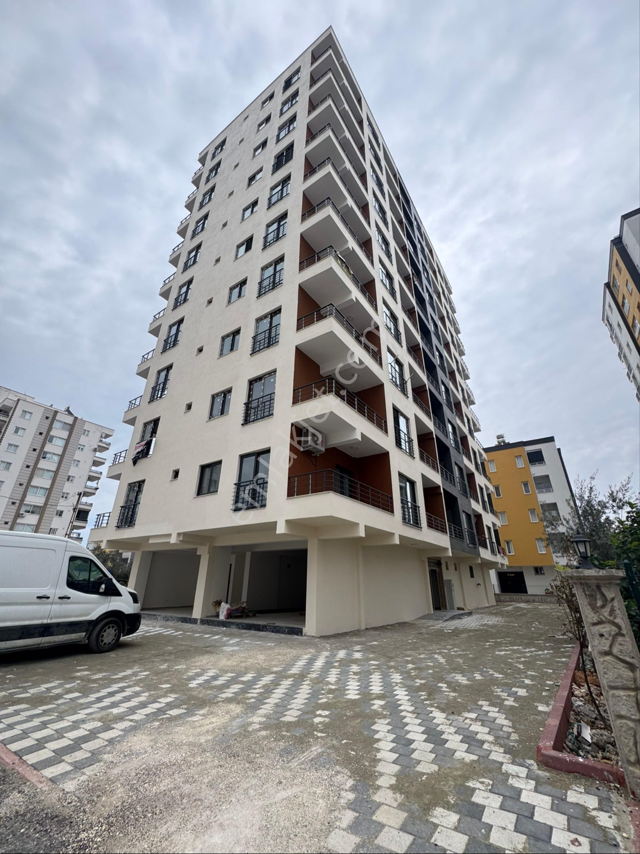 Erdemli Merkez Yayla Yolu Opet Arkası