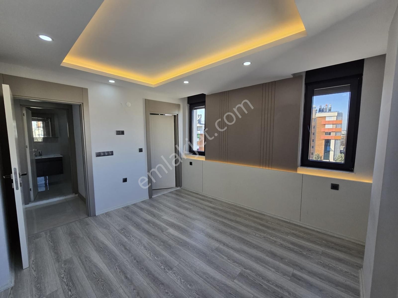 Havuzlu Lüks Sitede 2+1 Yerden Isıtmalı Ebeveyn Banyolu Kiralık - Görsel 14