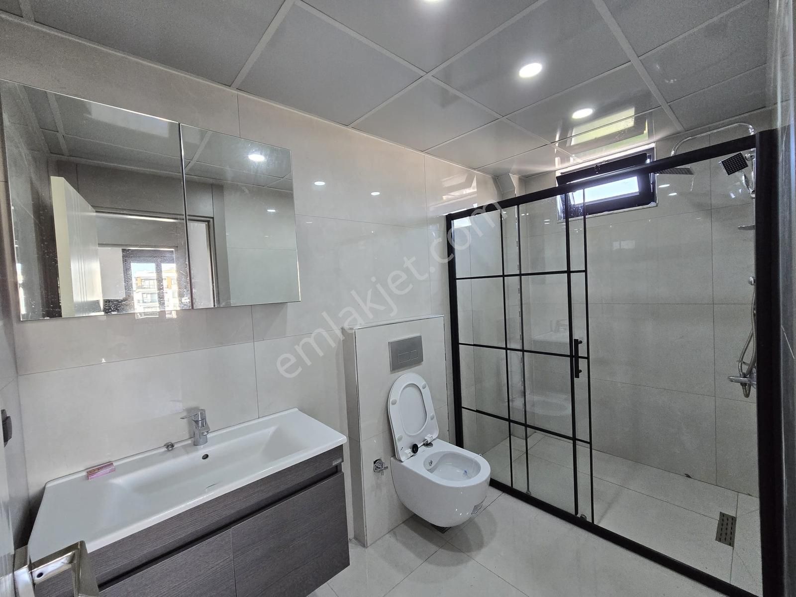 Havuzlu Lüks Sitede 2+1 Yerden Isıtmalı Ebeveyn Banyolu Kiralık - Görsel 6