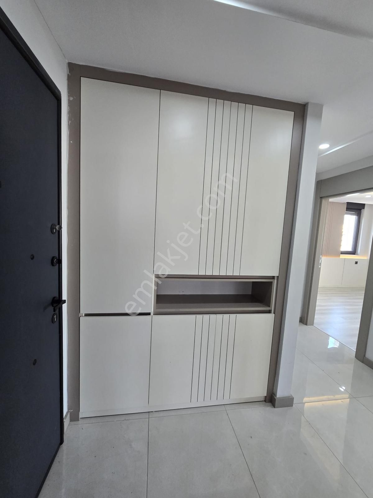 Havuzlu Lüks Sitede 2+1 Yerden Isıtmalı Ebeveyn Banyolu Kiralık - Görsel 13