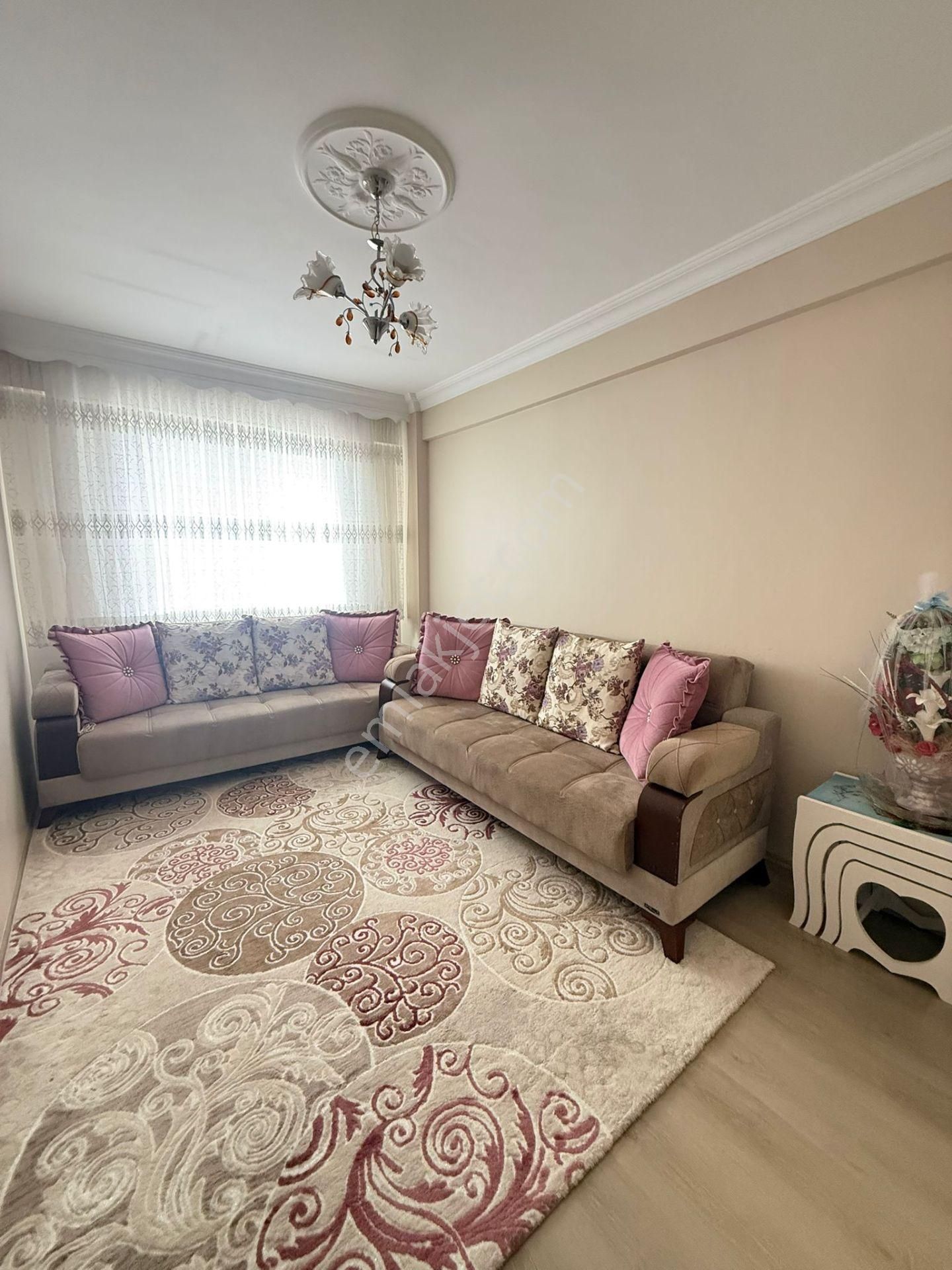 Elmas Emlaktan Ertaş Caddesi Yakını Satılık 2+1 - Görsel 4