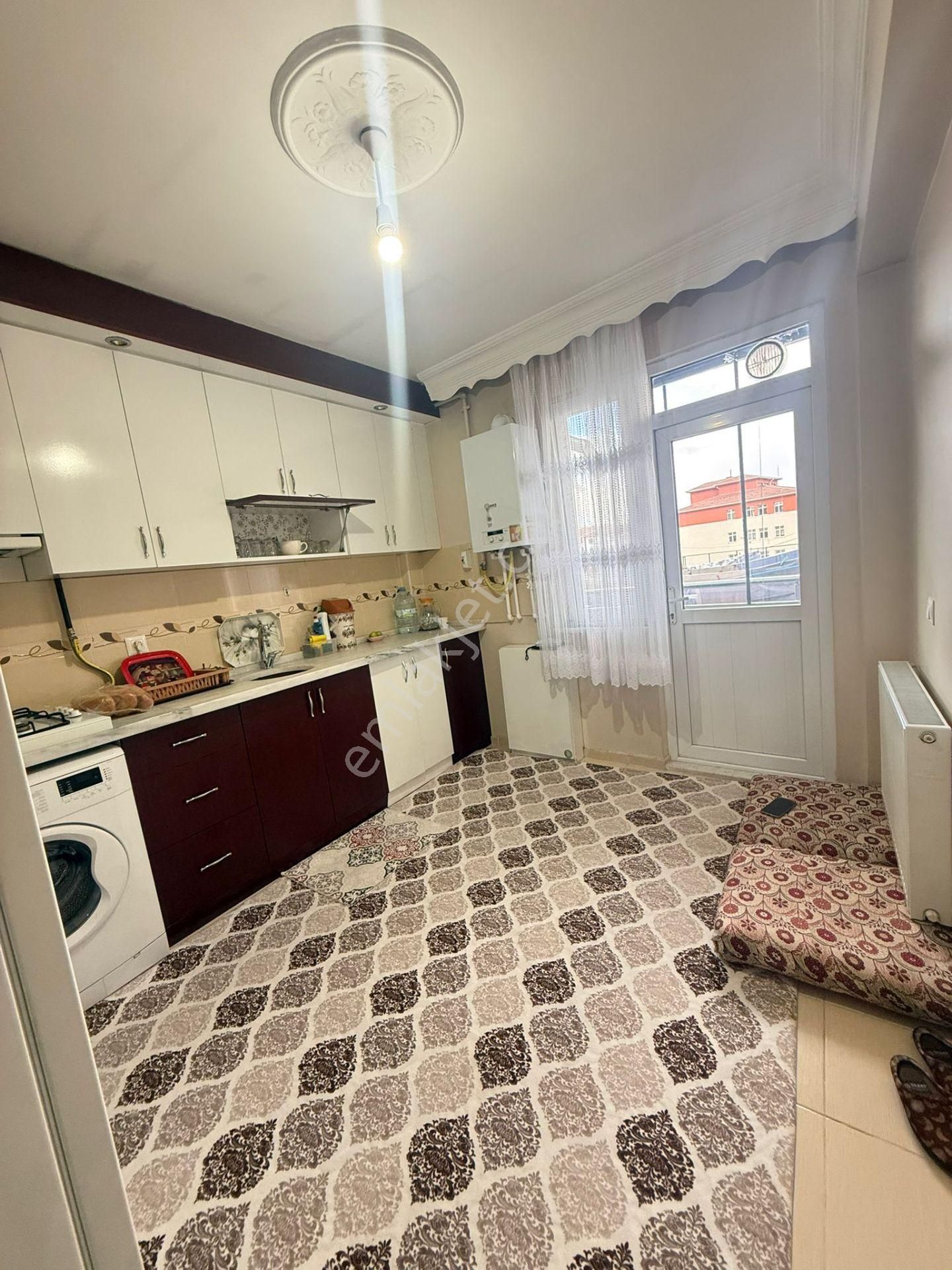 Elmas Emlaktan Ertaş Caddesi Yakını Satılık 2+1 - Görsel 9