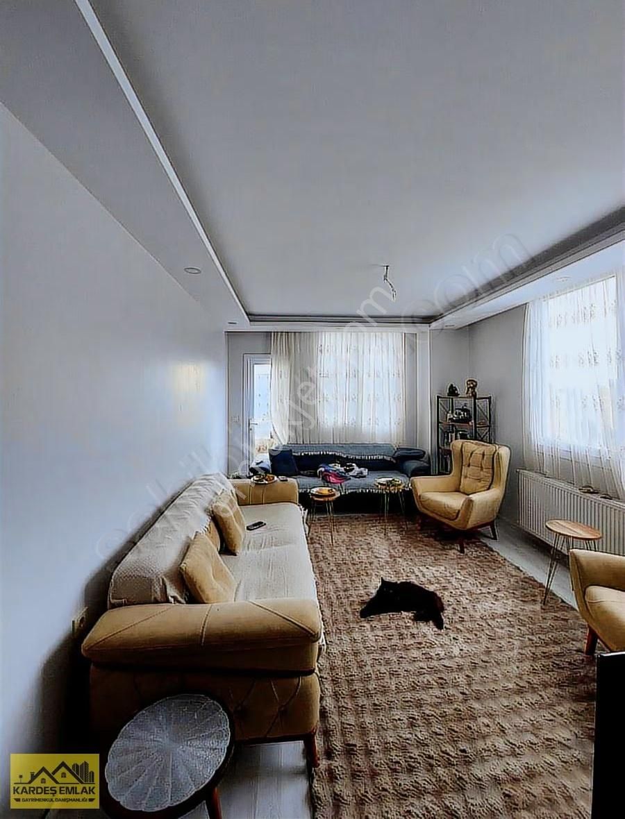 Kardeş Emlak Doğalgazlı İskanlı 3+1 Kapali Mutfak Satılık Daire - Görsel 7