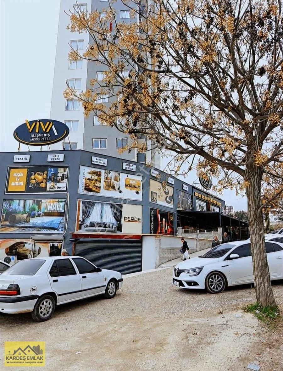 Kardeş Emlak Doğalgazlı İskanlı 3+1 Kapali Mutfak Satılık Daire - Görsel 5