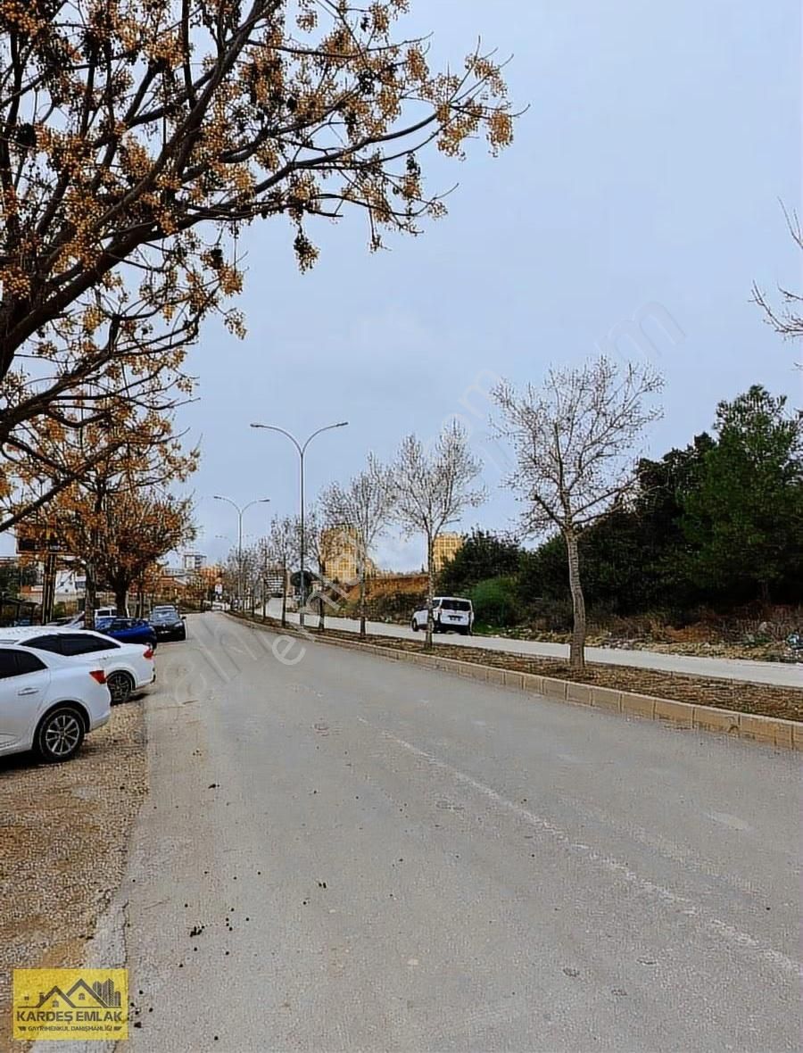 Kardeş Emlak Doğalgazlı İskanlı 3+1 Kapali Mutfak Satılık Daire - Görsel 12