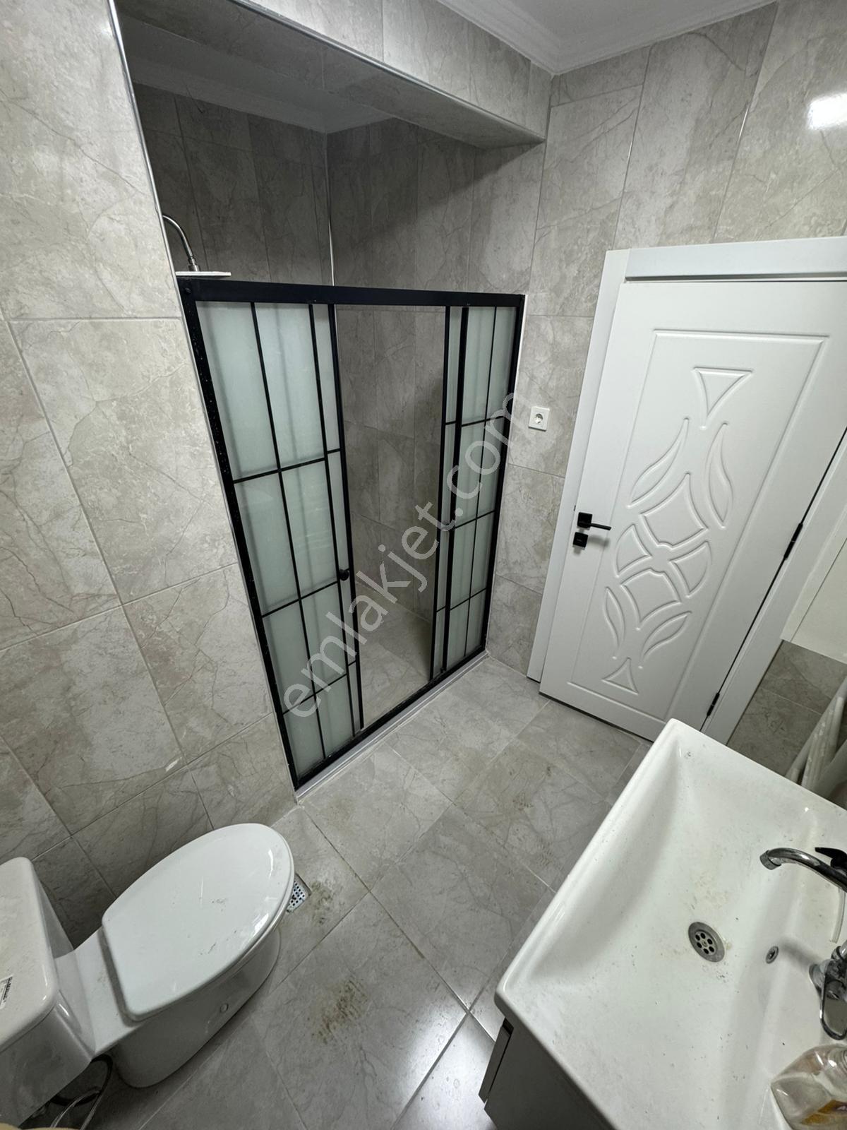 Ege Emlak'tan İspat Cami'de Kiralık 3+1 Sıfır Yapılı Daire - Görsel 14