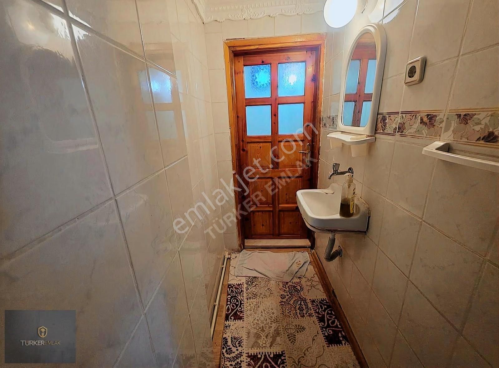 Türker Emlak-kültür Mah.tercih Edilen Bölgede 3+1 Satılık Daire - Görsel 8