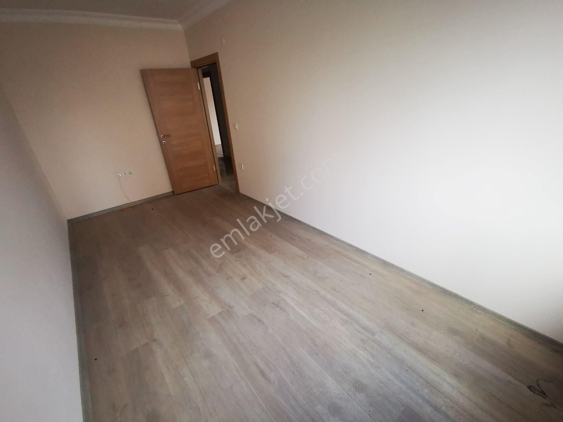 Adem Yavuz Da Açık Otoparklı Boş 2+1 Satılık Daire - Görsel 15